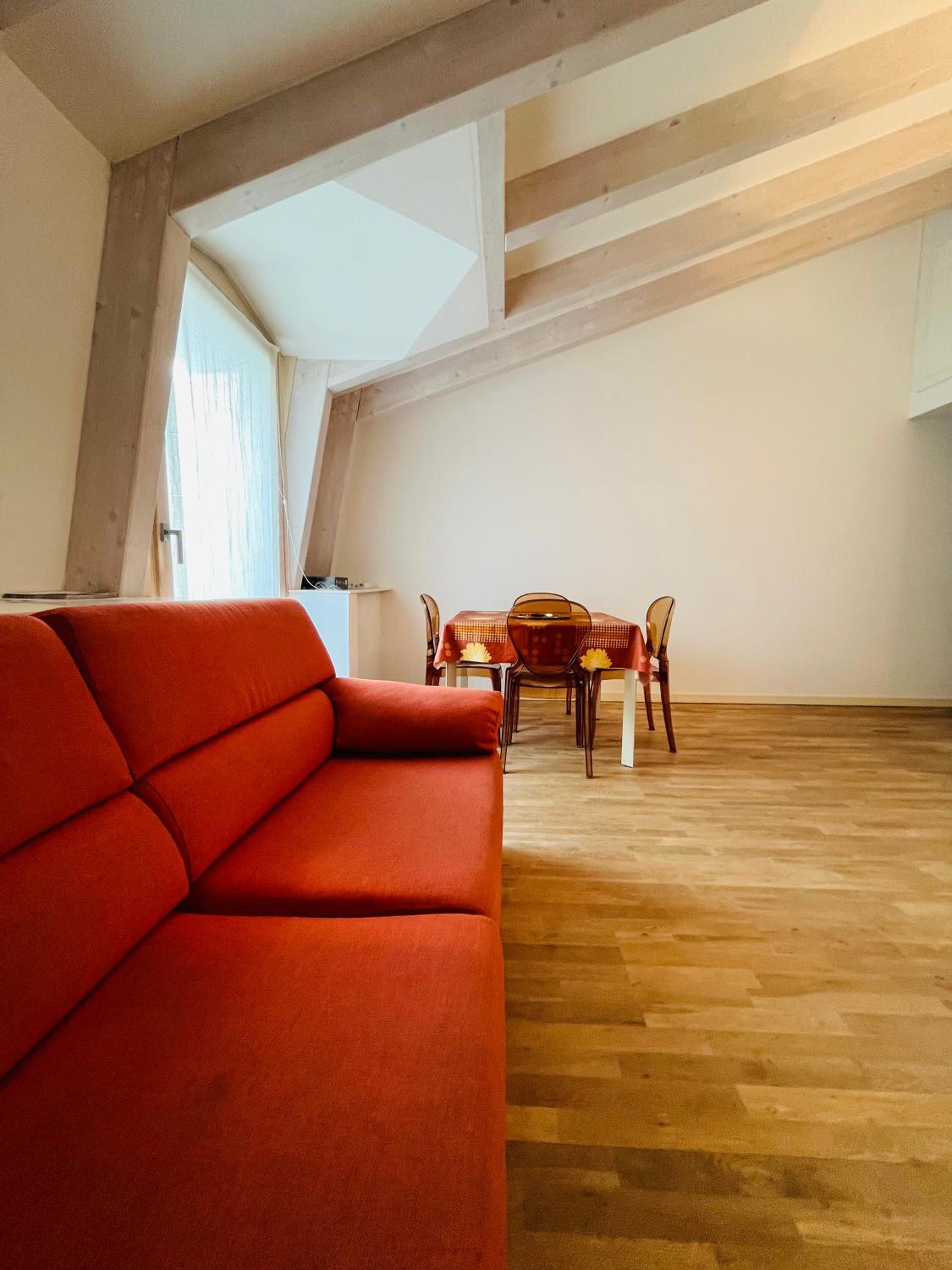 Two-Bedroom Apartment - Photo 2