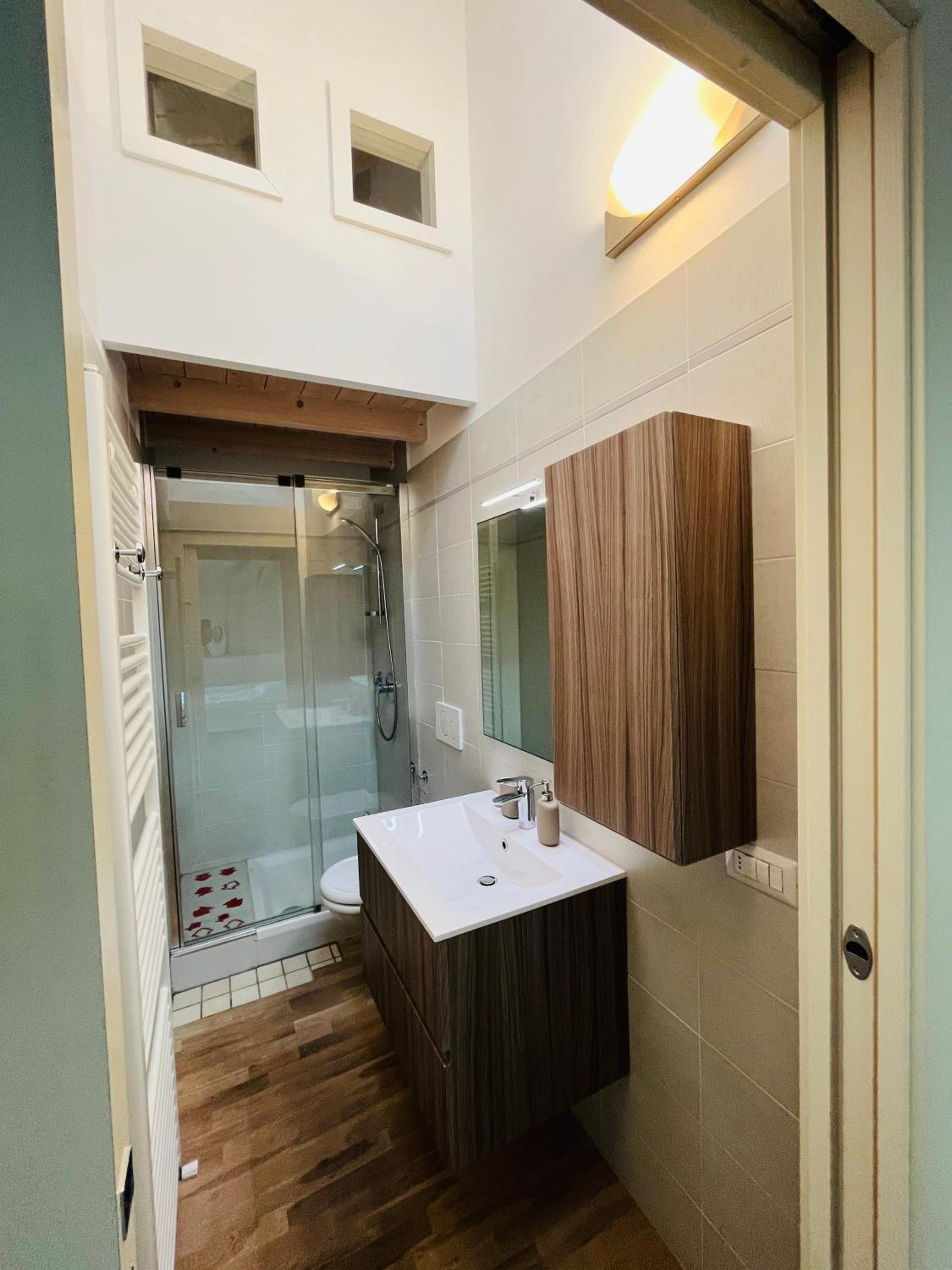 Two-Bedroom Apartment - Photo 15
