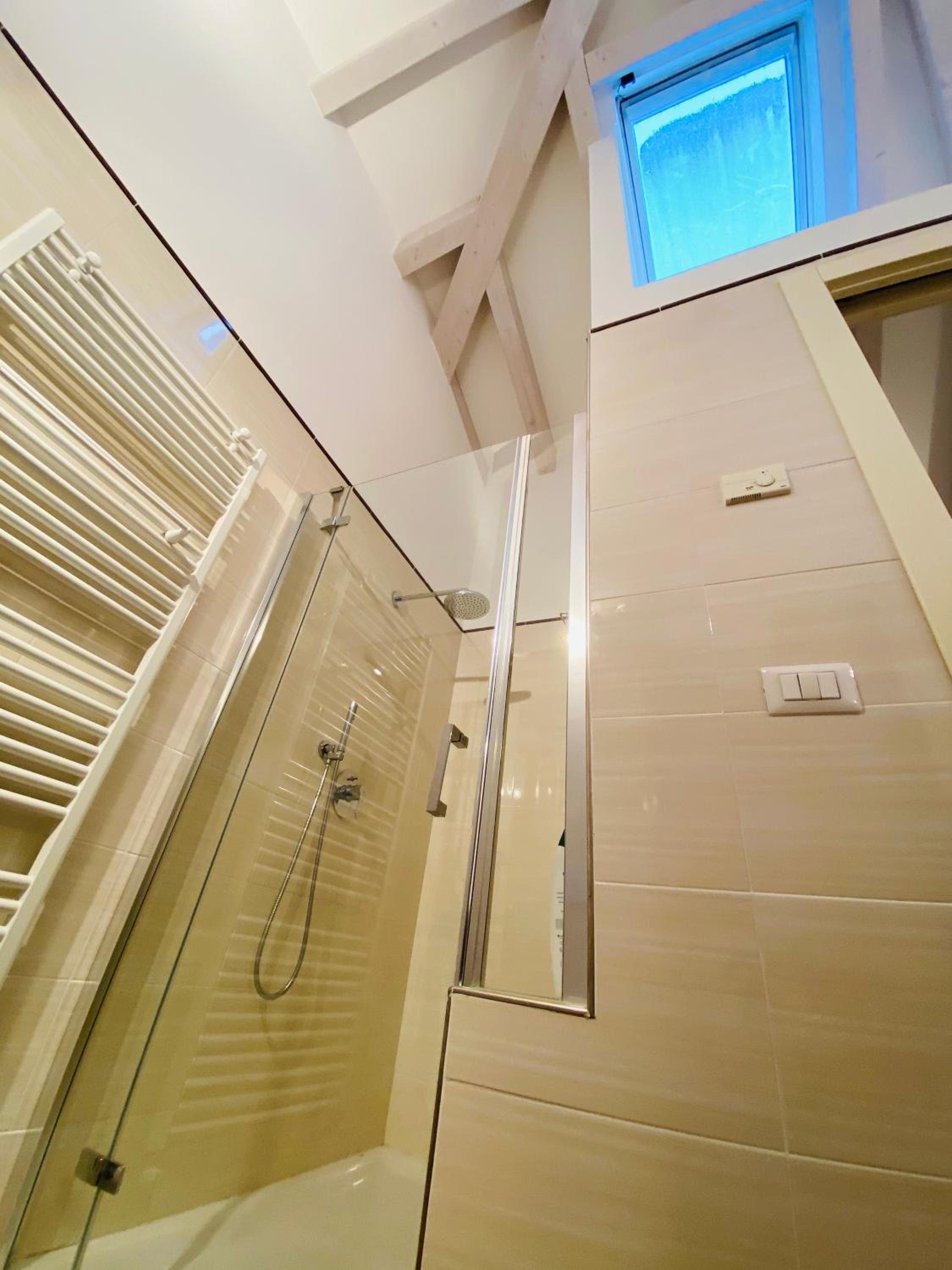 Two-Bedroom Apartment - Photo 16