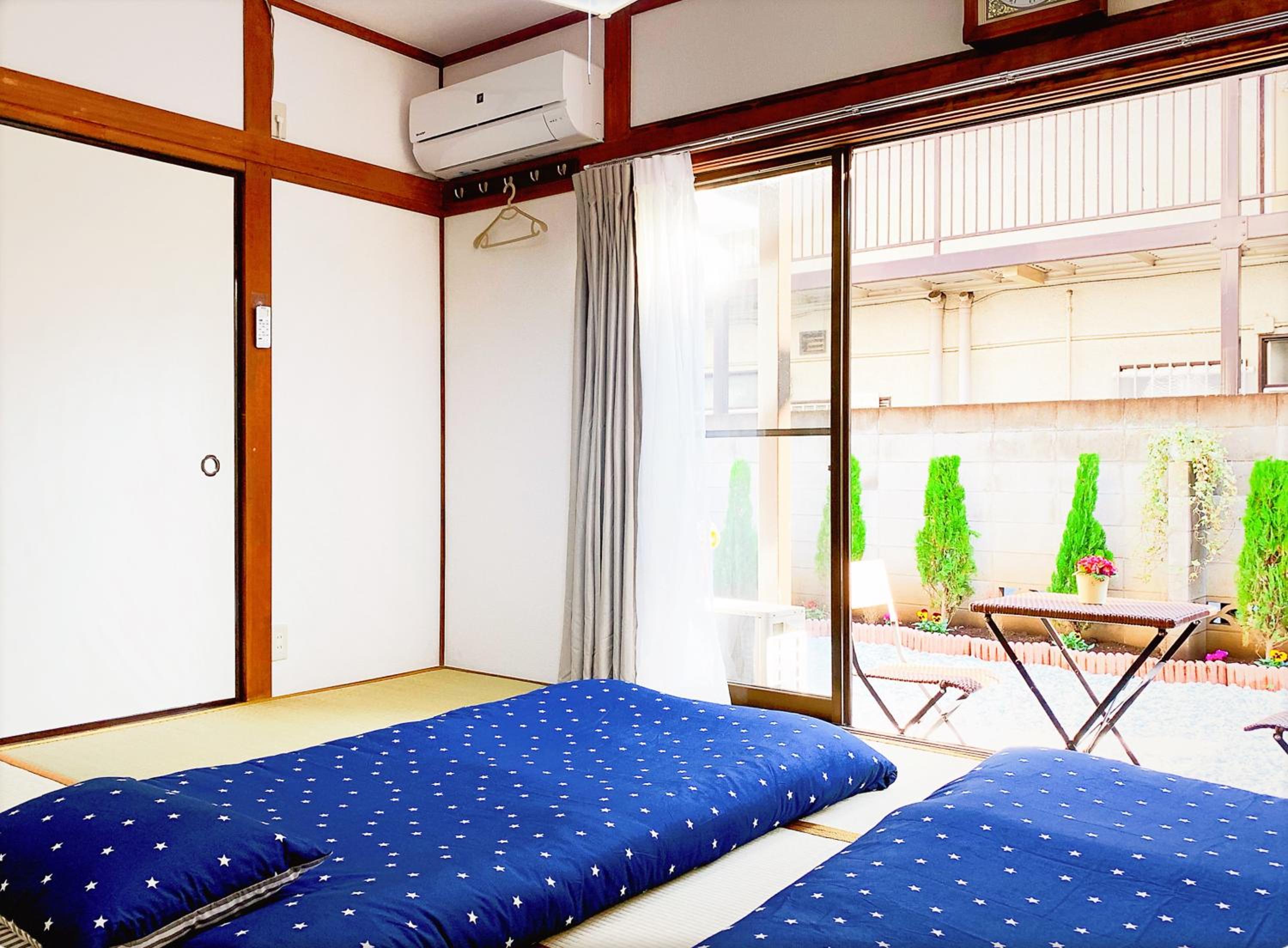 Triple Room with Shared Bathroom photo 2