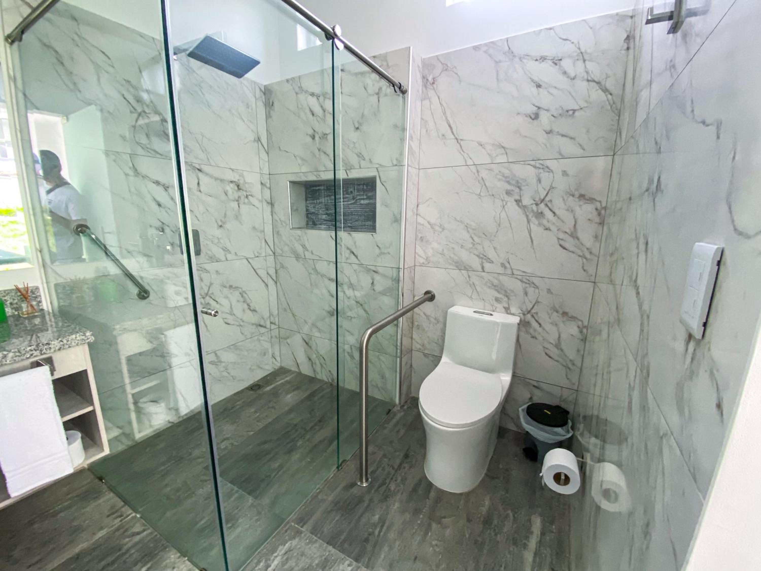 Deluxe Double Room With Shower photo 2