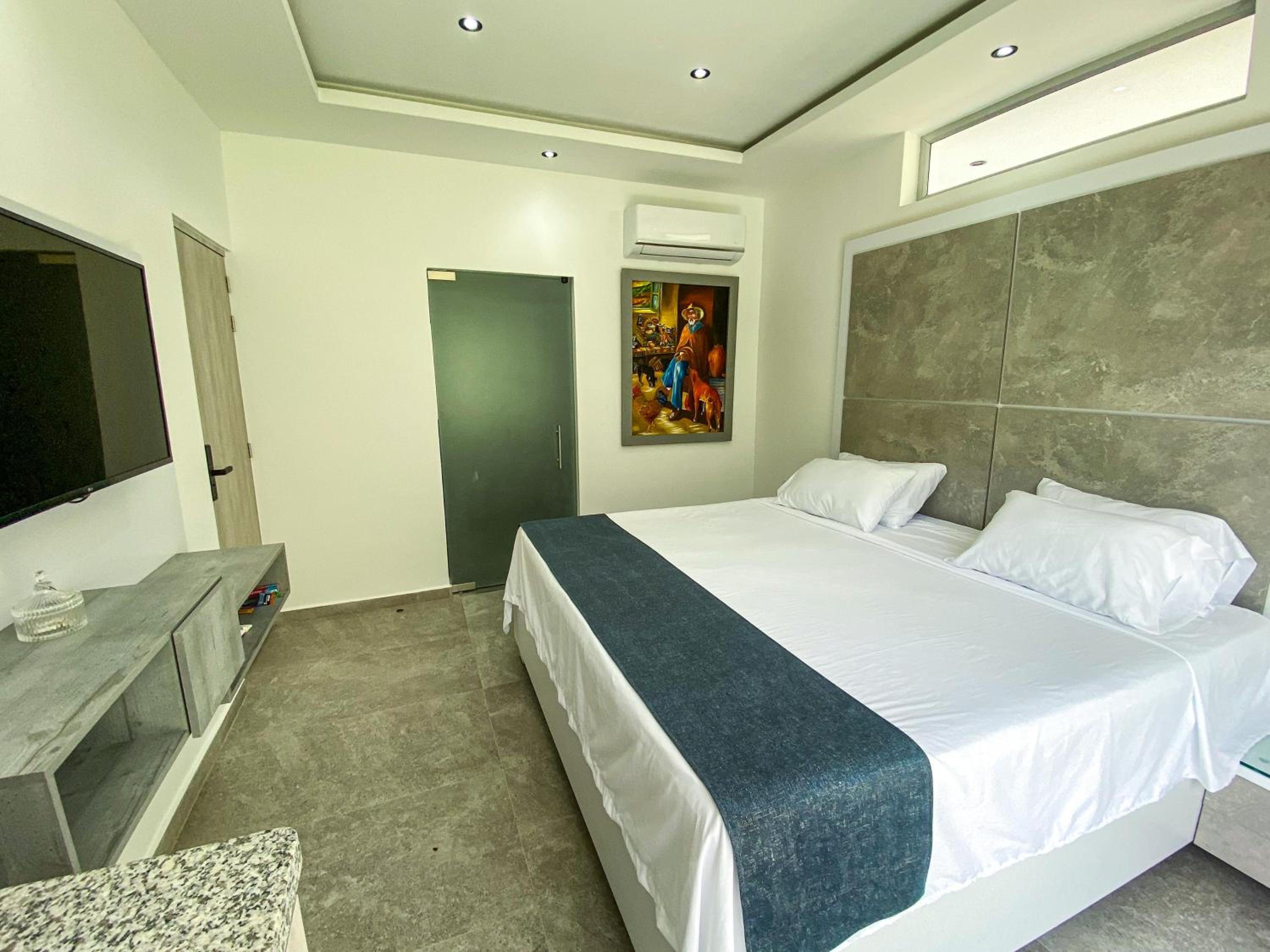 Deluxe Double Room With Shower photo 1