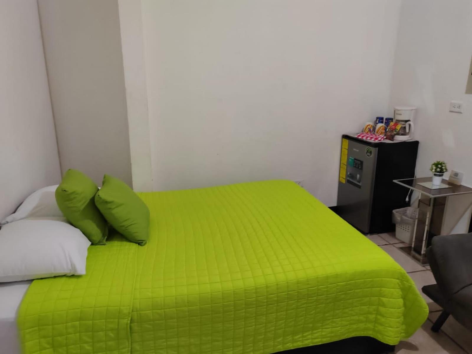 Deluxe Room (2 Adults + 1 Child)
