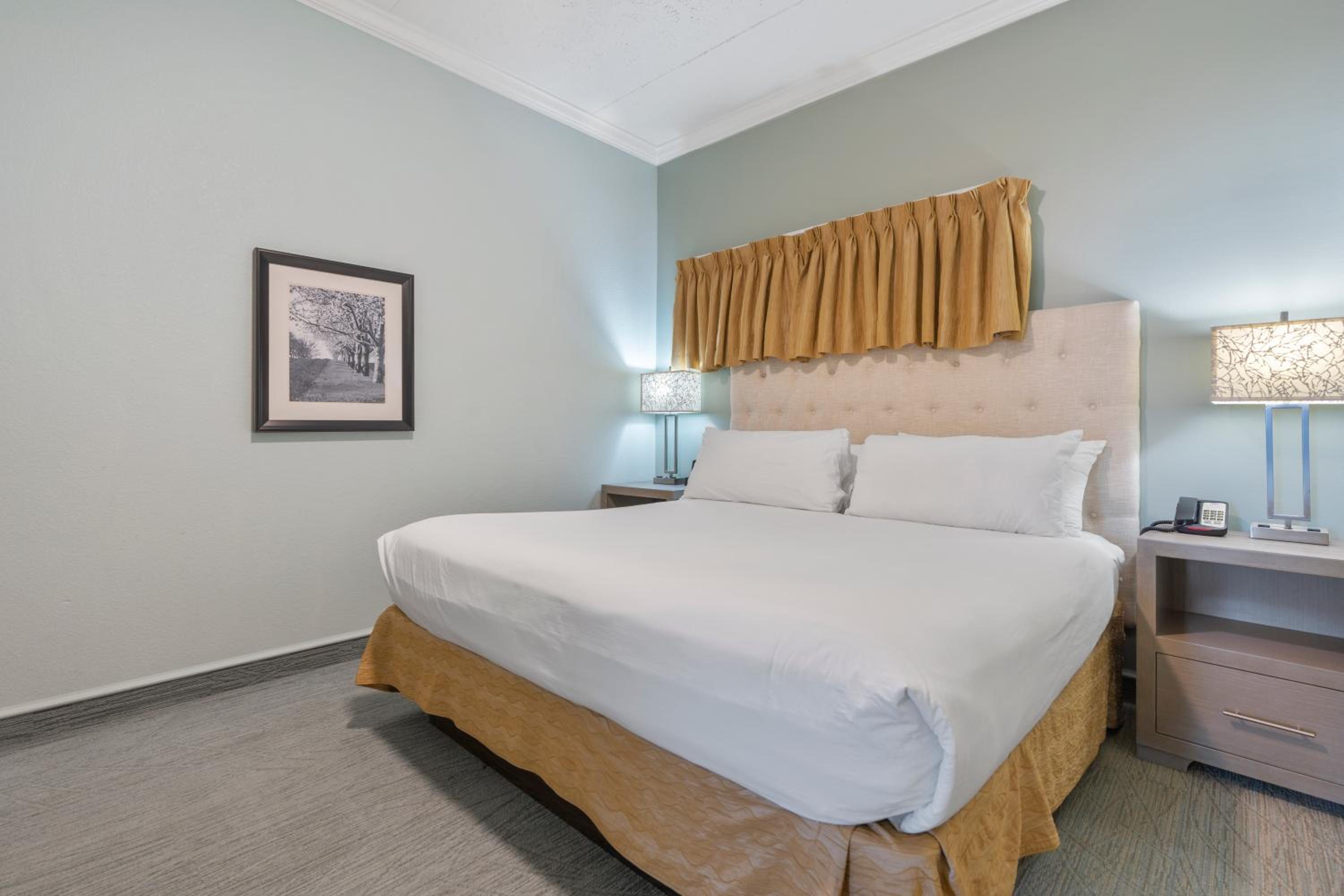 Bayview King Suite Lake View photo 1
