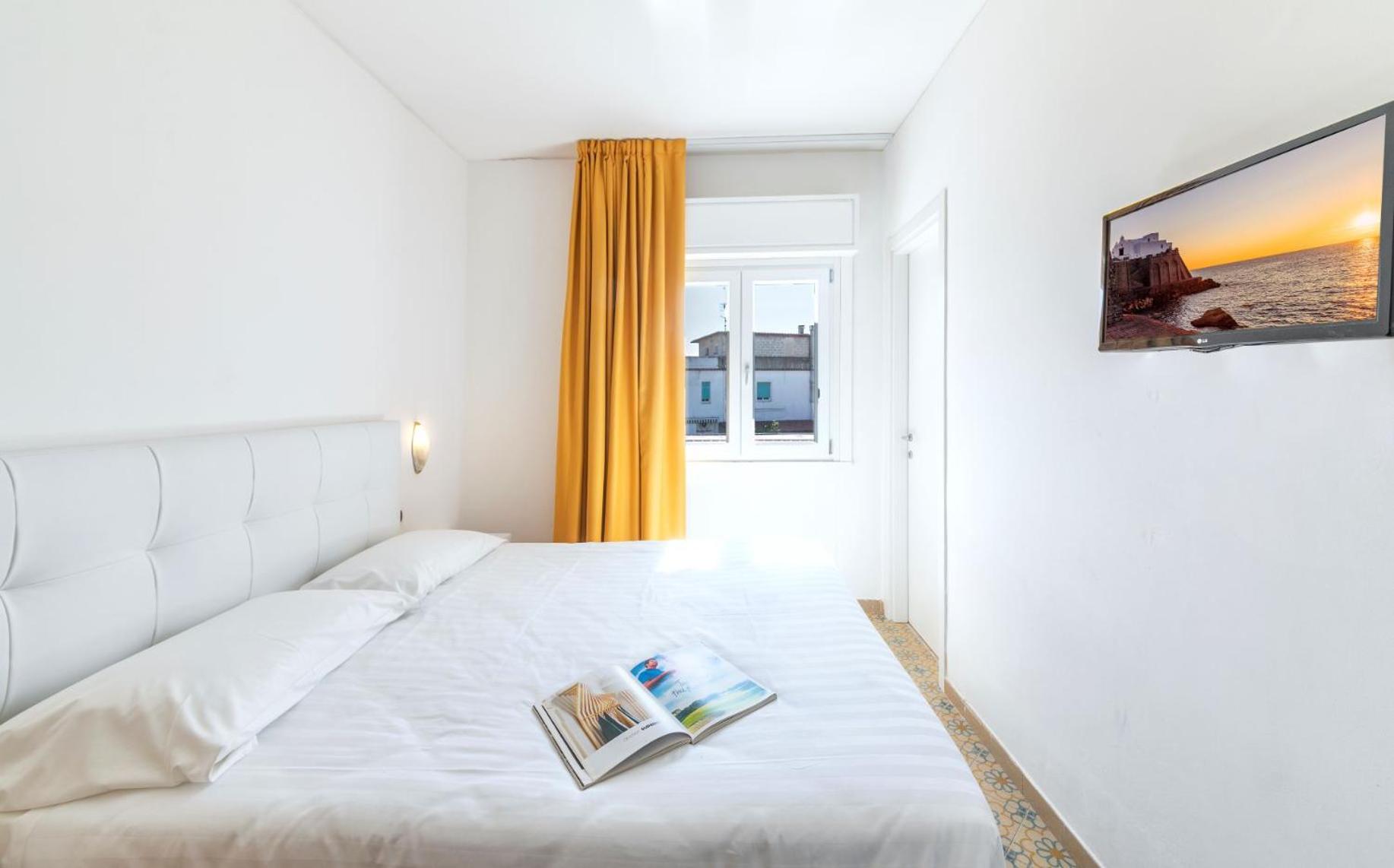 Economy Single Room