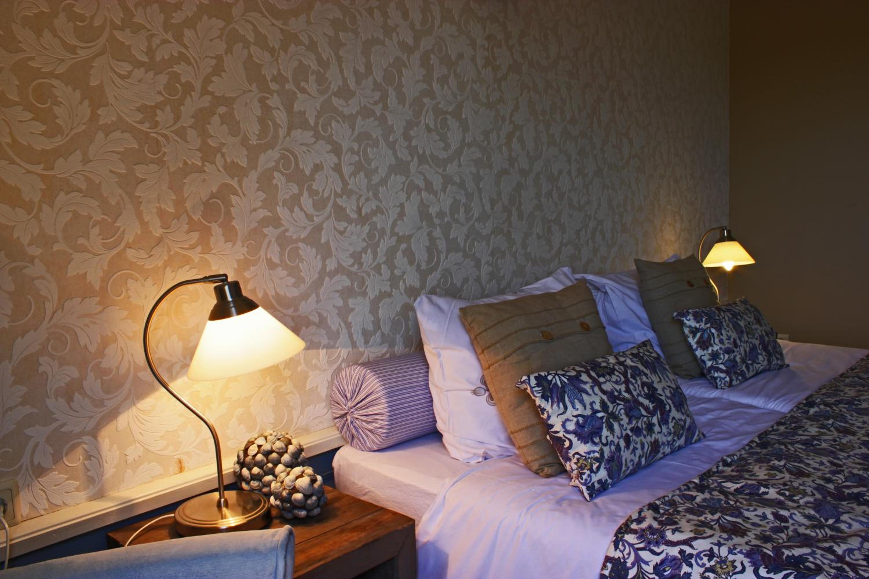 Standard Twin Room with Garden View