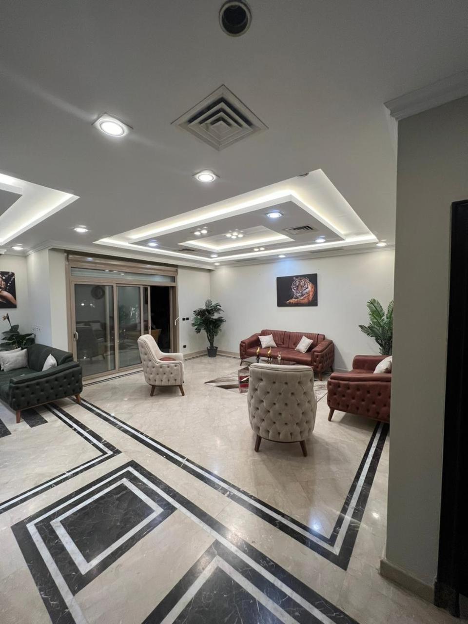Villa photo 2