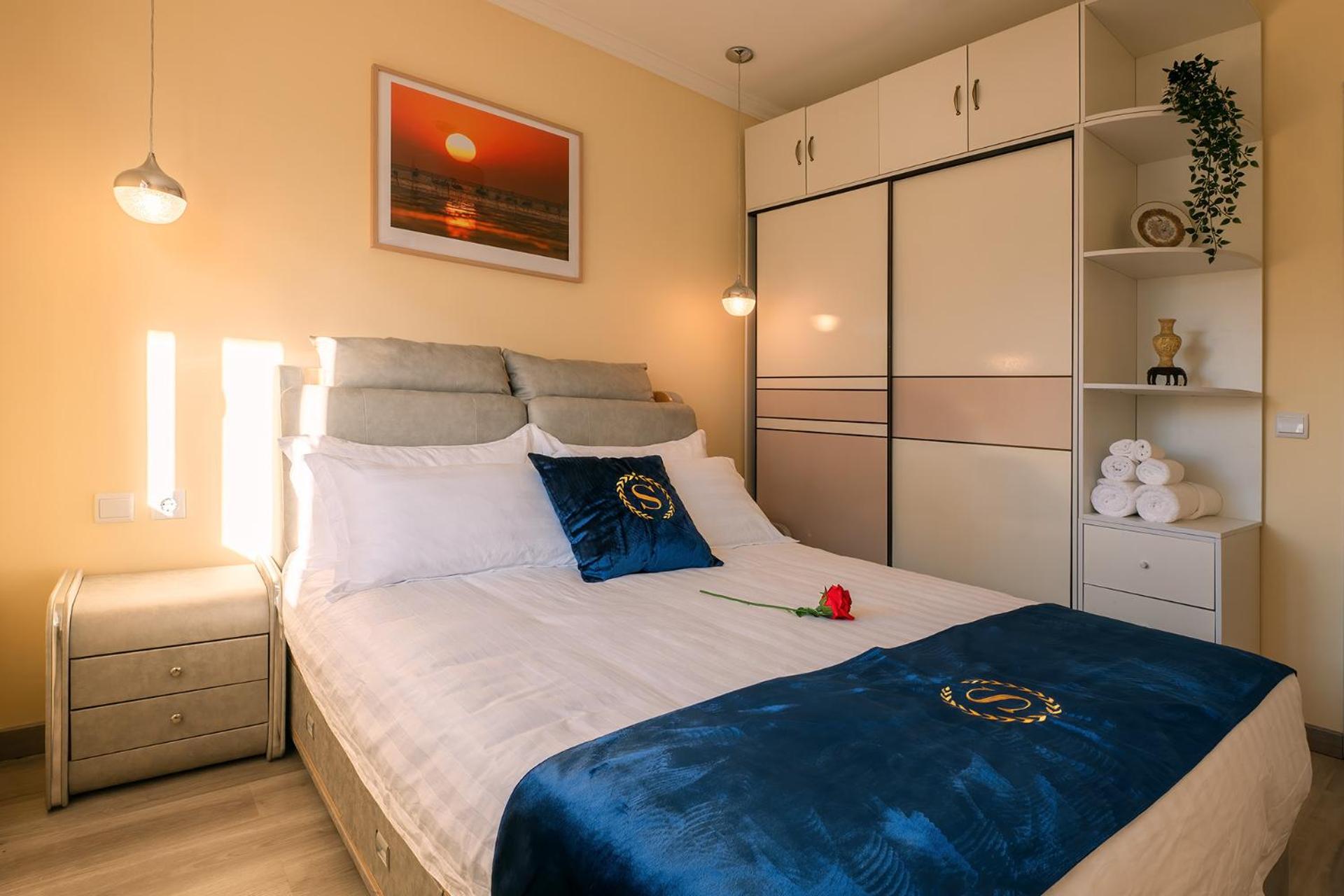 Double Room With Shared Bathroom photo 2