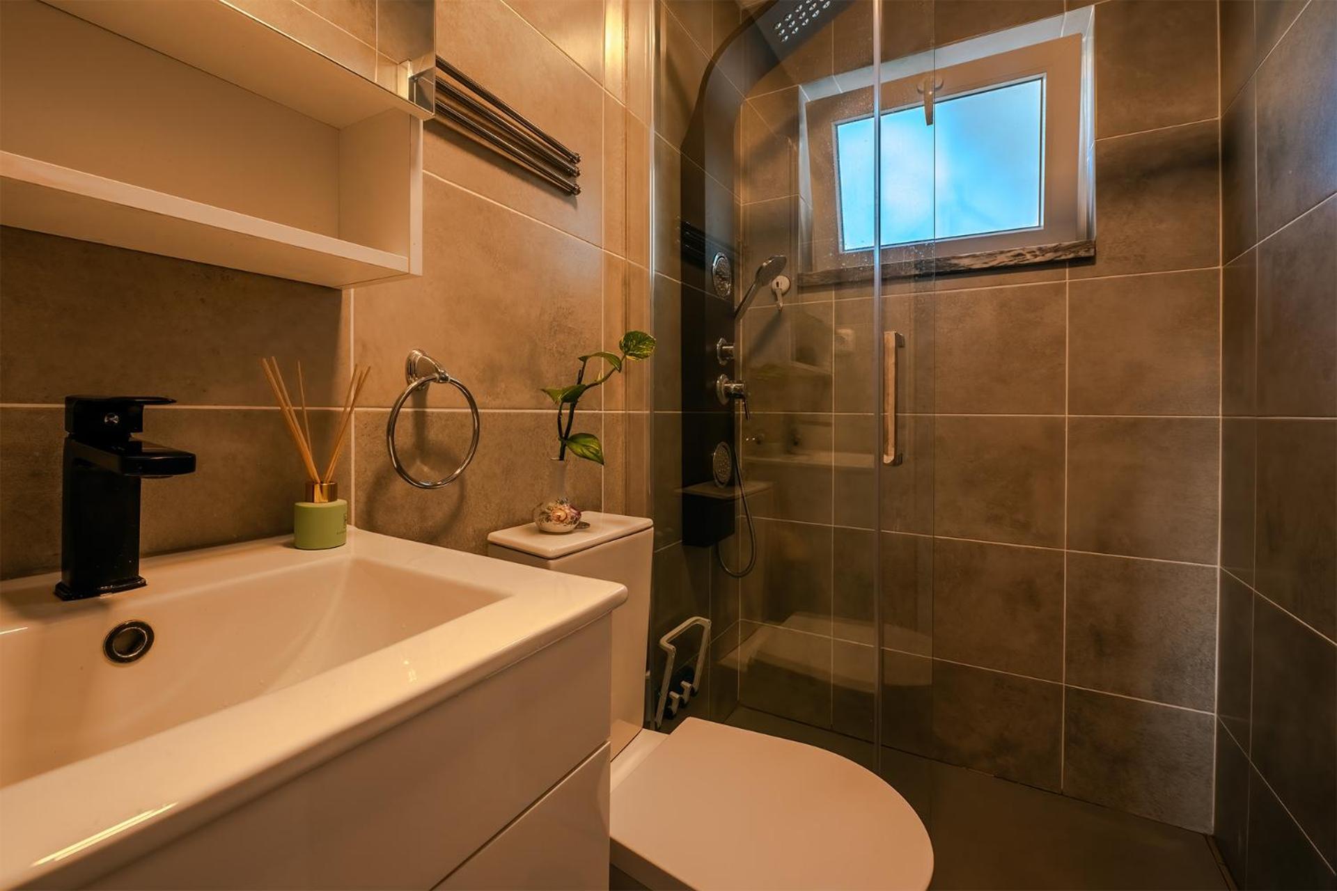 Double Room with Shared Toilet photo 1