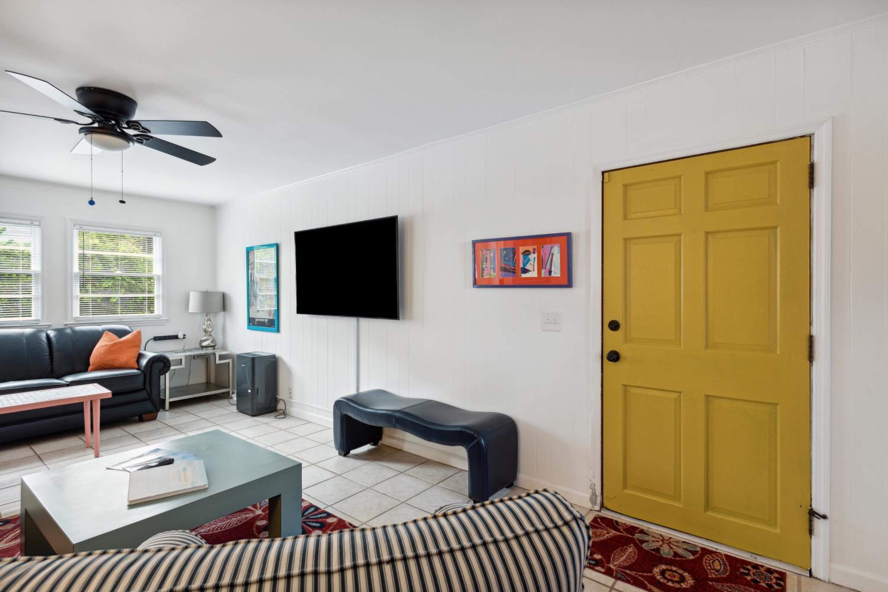 Two-Bedroom Townhouse photo 1