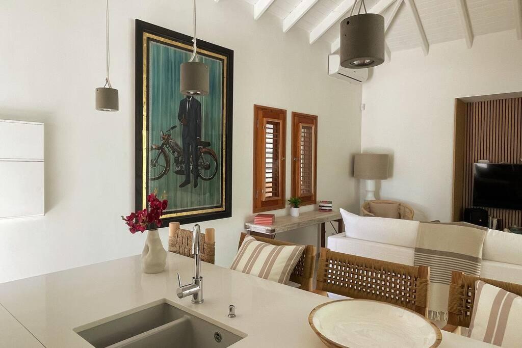 Three-Bedroom Villa photo 1