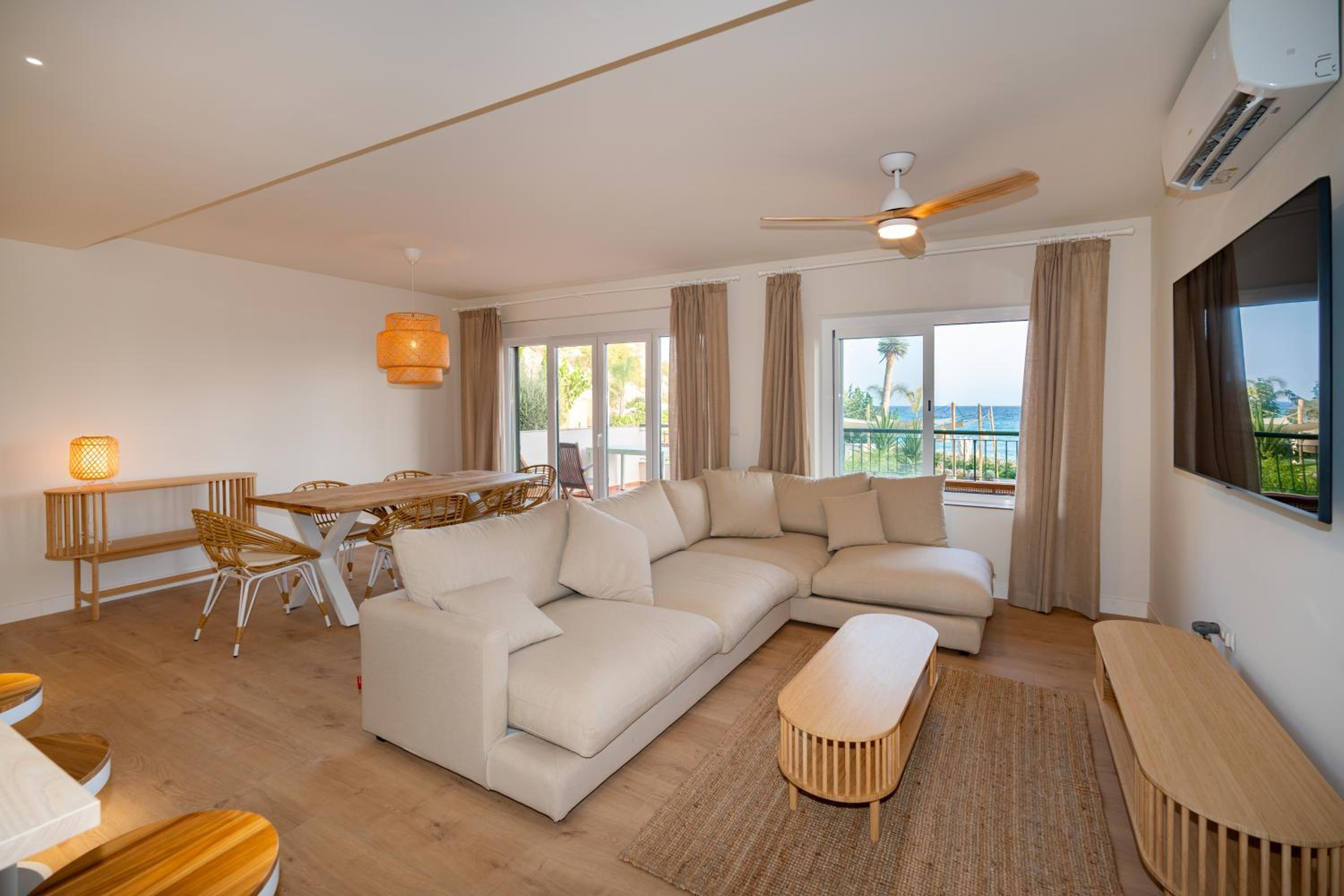 Three-Bedroom Apartment - Photo 17