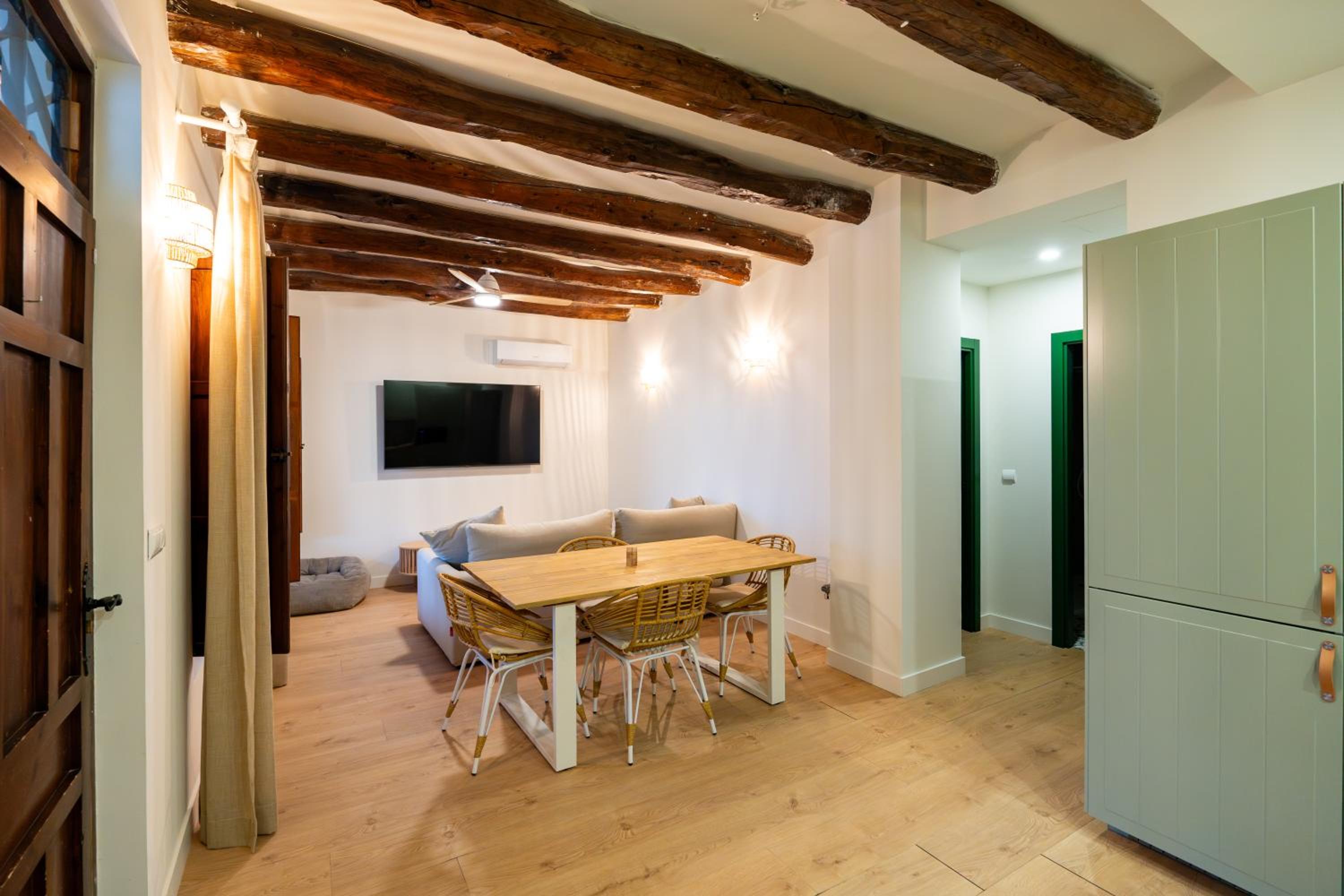 Two-Bedroom Apartment - Photo 4