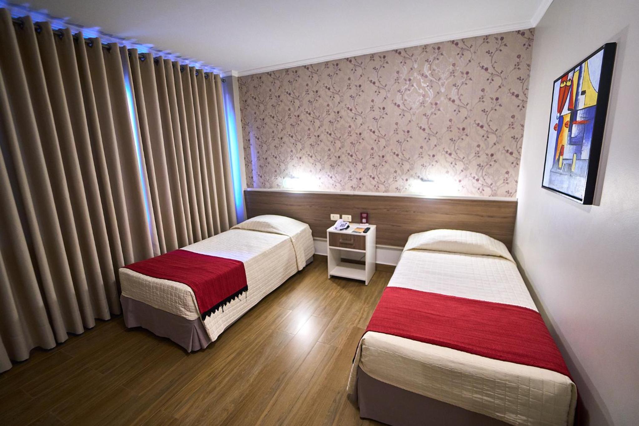 Foz Plaza Hotel — Standard Single Room