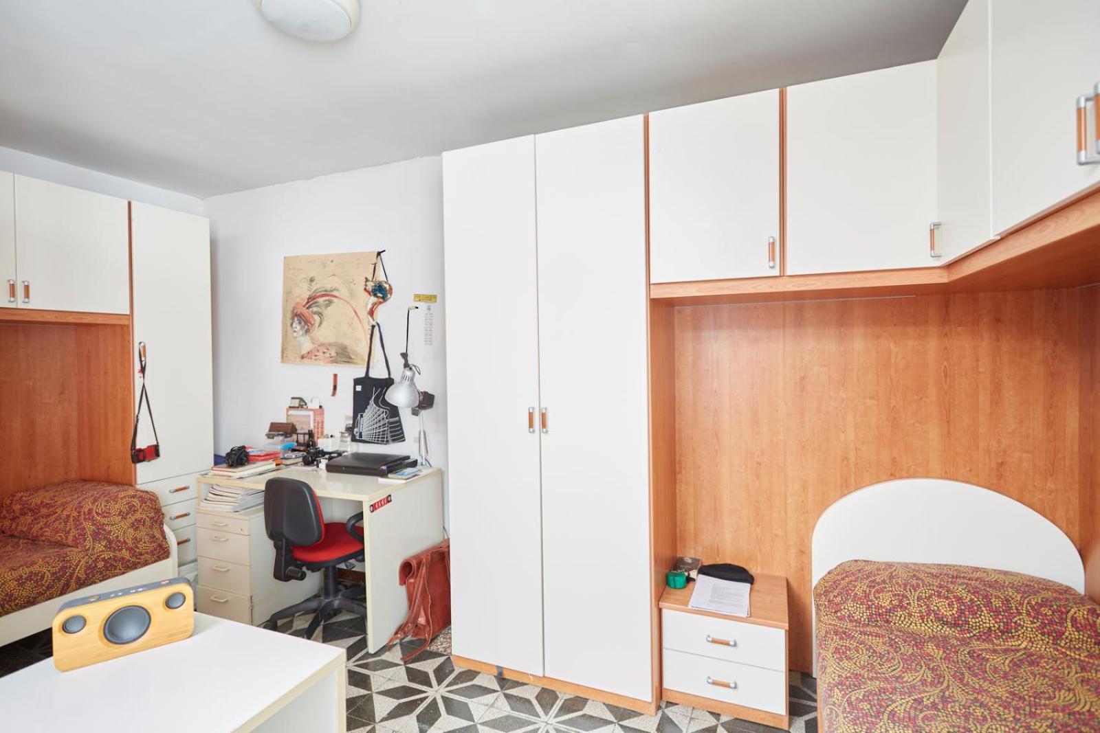 Bed in 4-Bed Mixed Dormitory Room photo 2