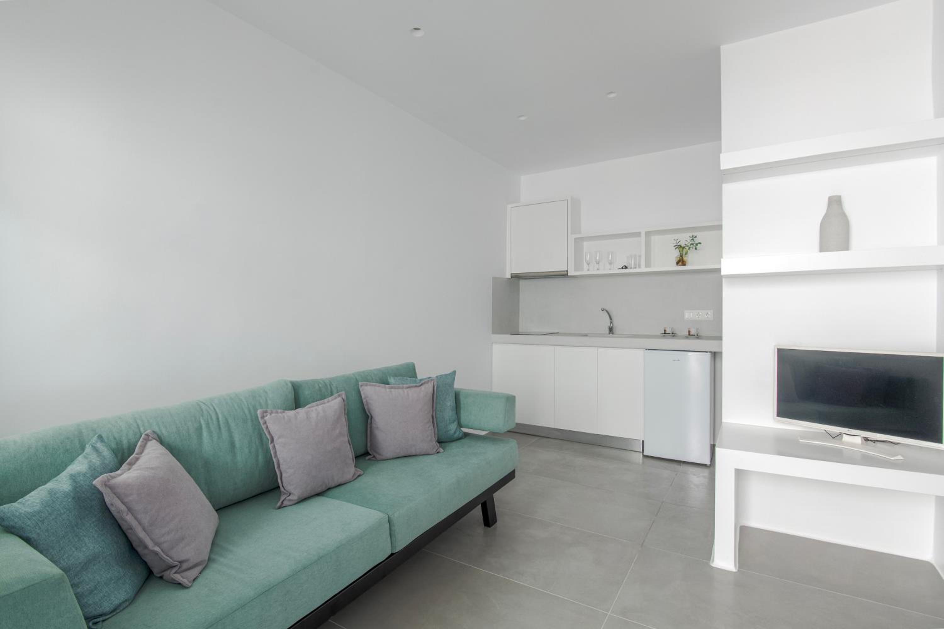 Double Or Twin Room - Photo 7