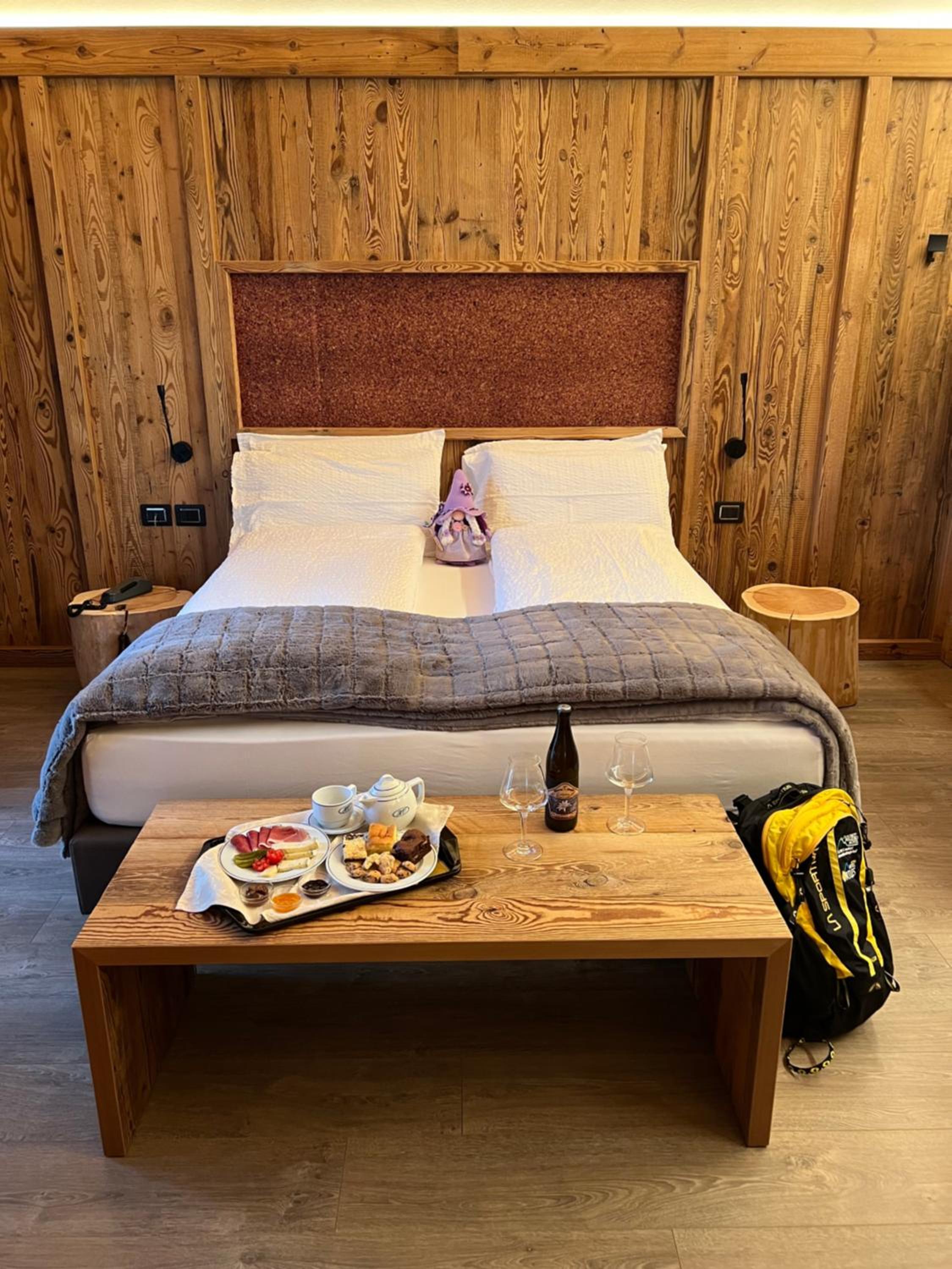Superior Deluxe Double or Twin Room  photo 3