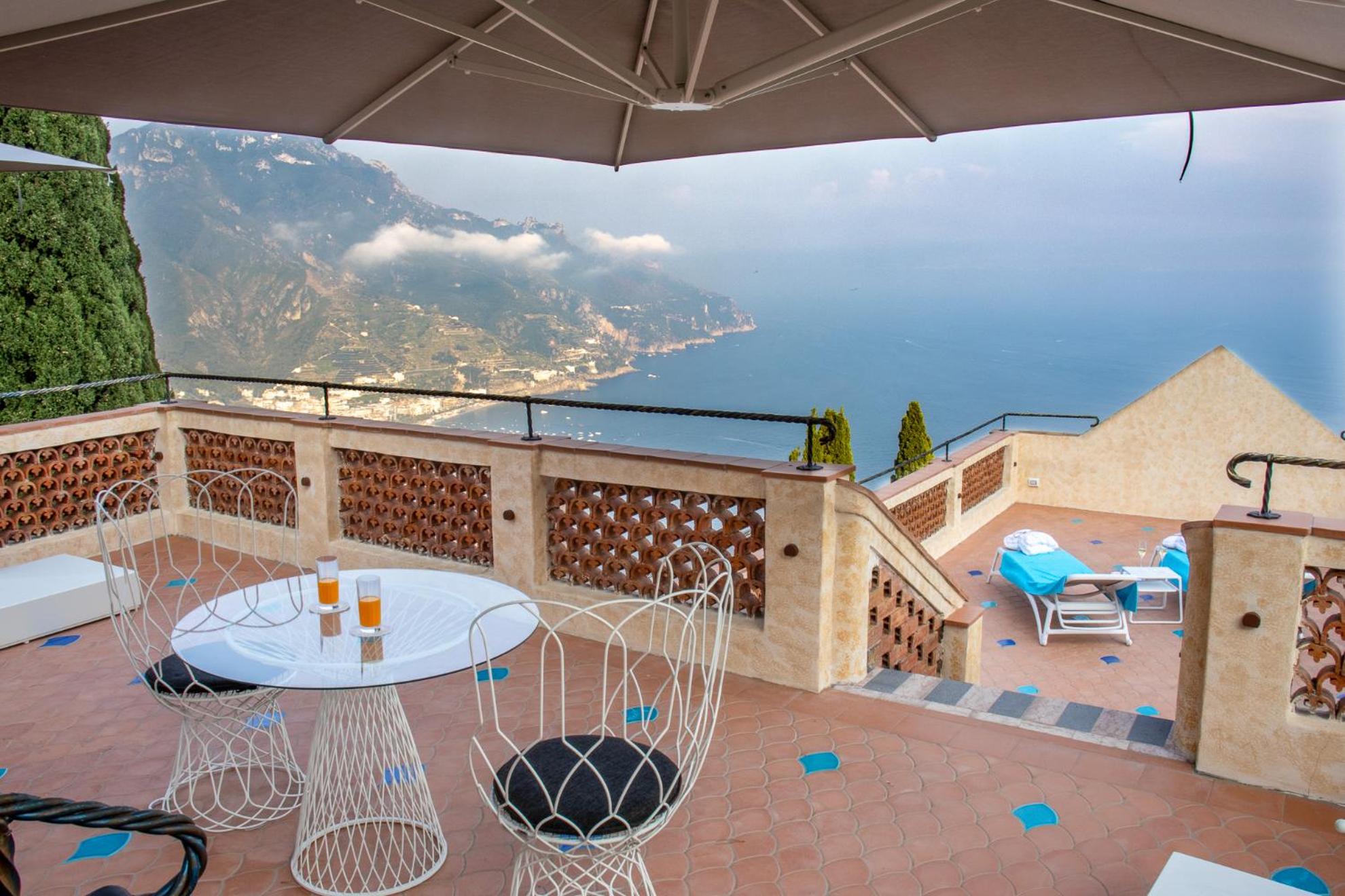 Queen Room with Sea View photo 2