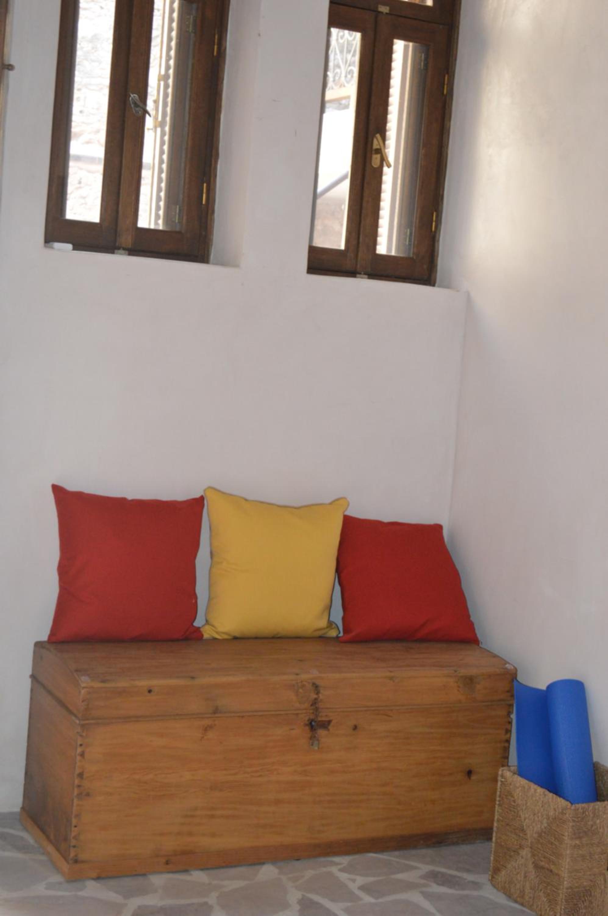 Three-Bedroom House photo 3