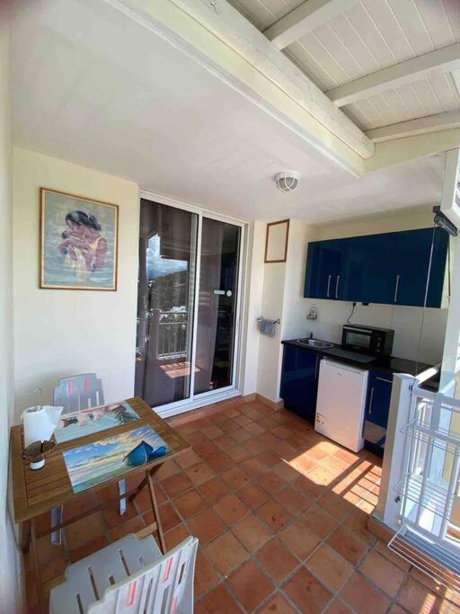 One-Bedroom Apartment - Photo 16