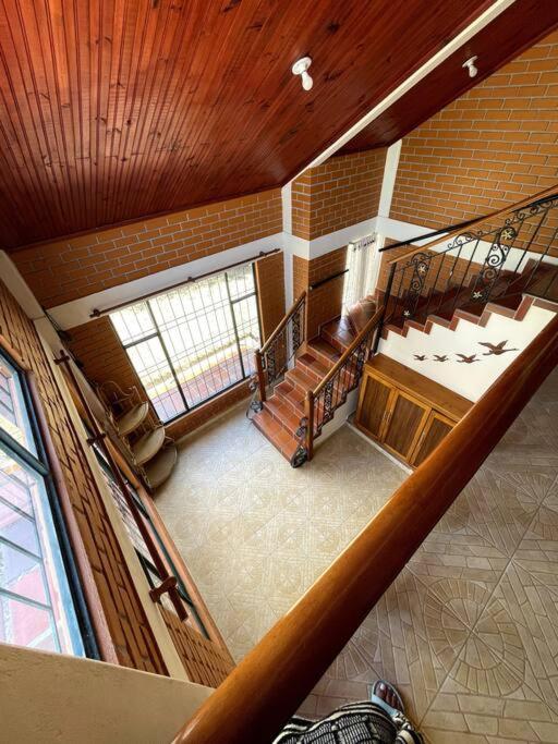 Three-Bedroom House photo 3