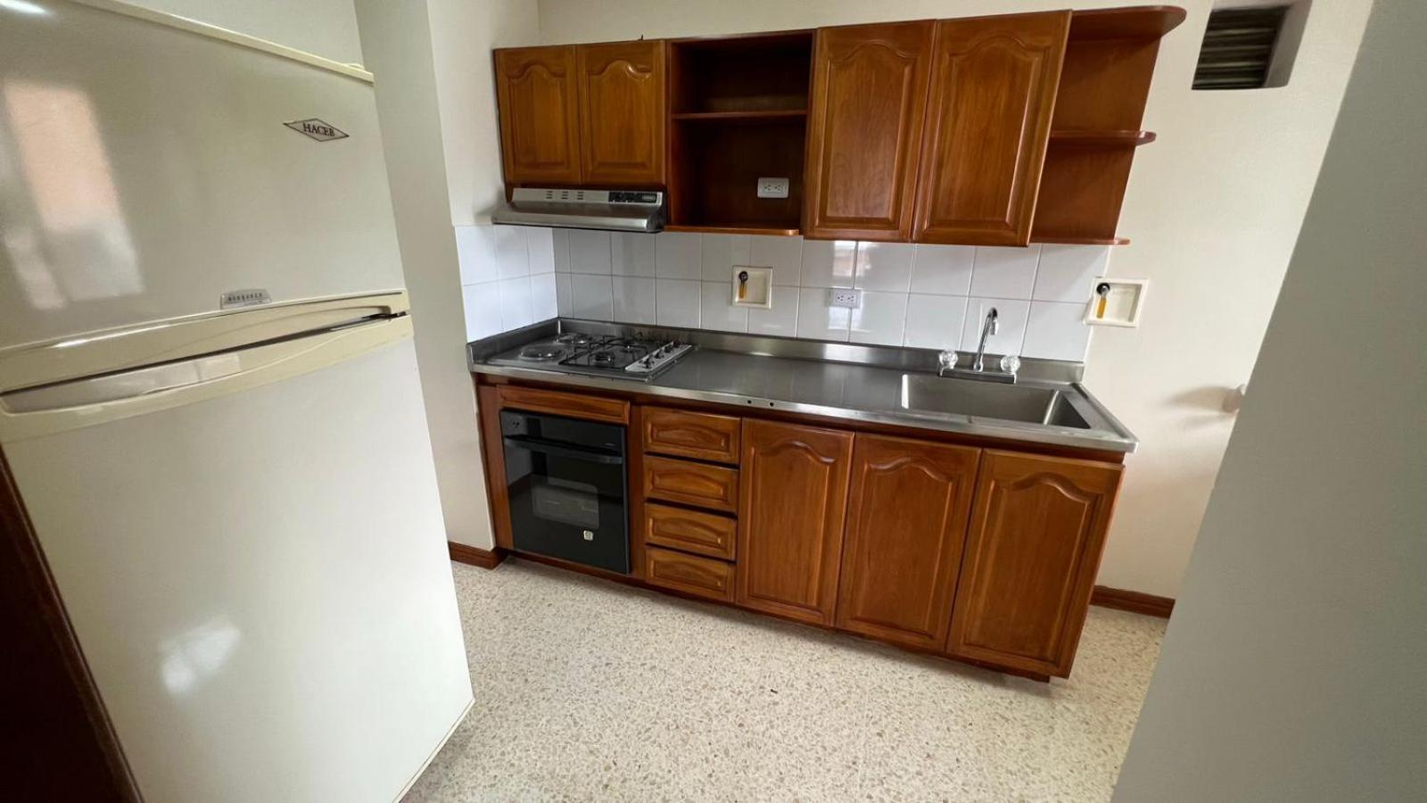 Two-Room Apartment - Photo 2