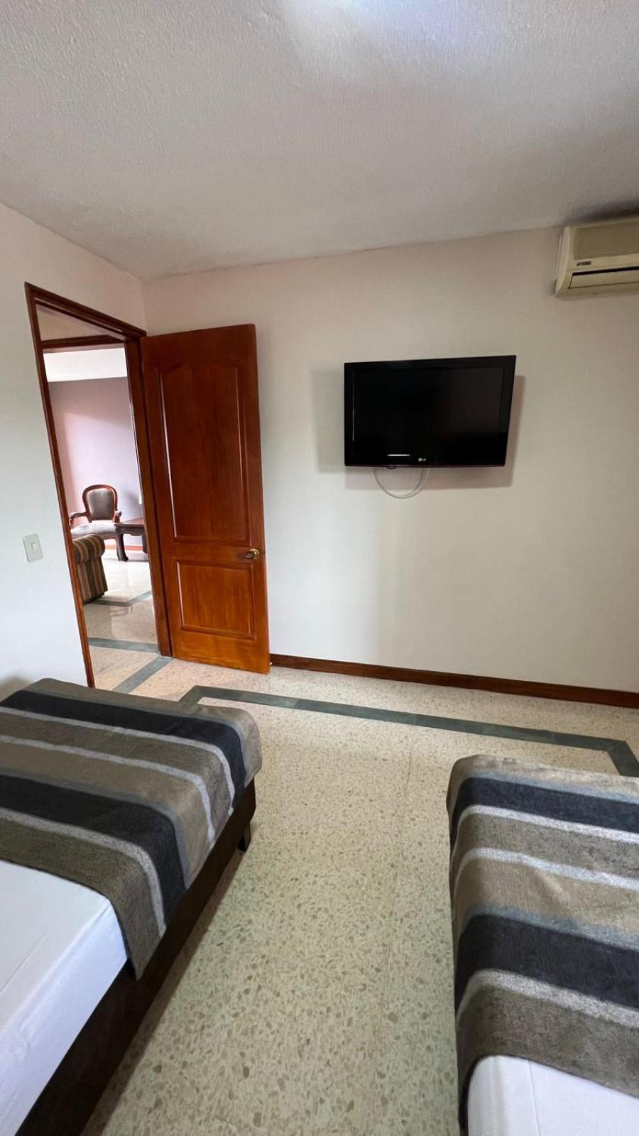 Two-Room Apartment - Photo 7