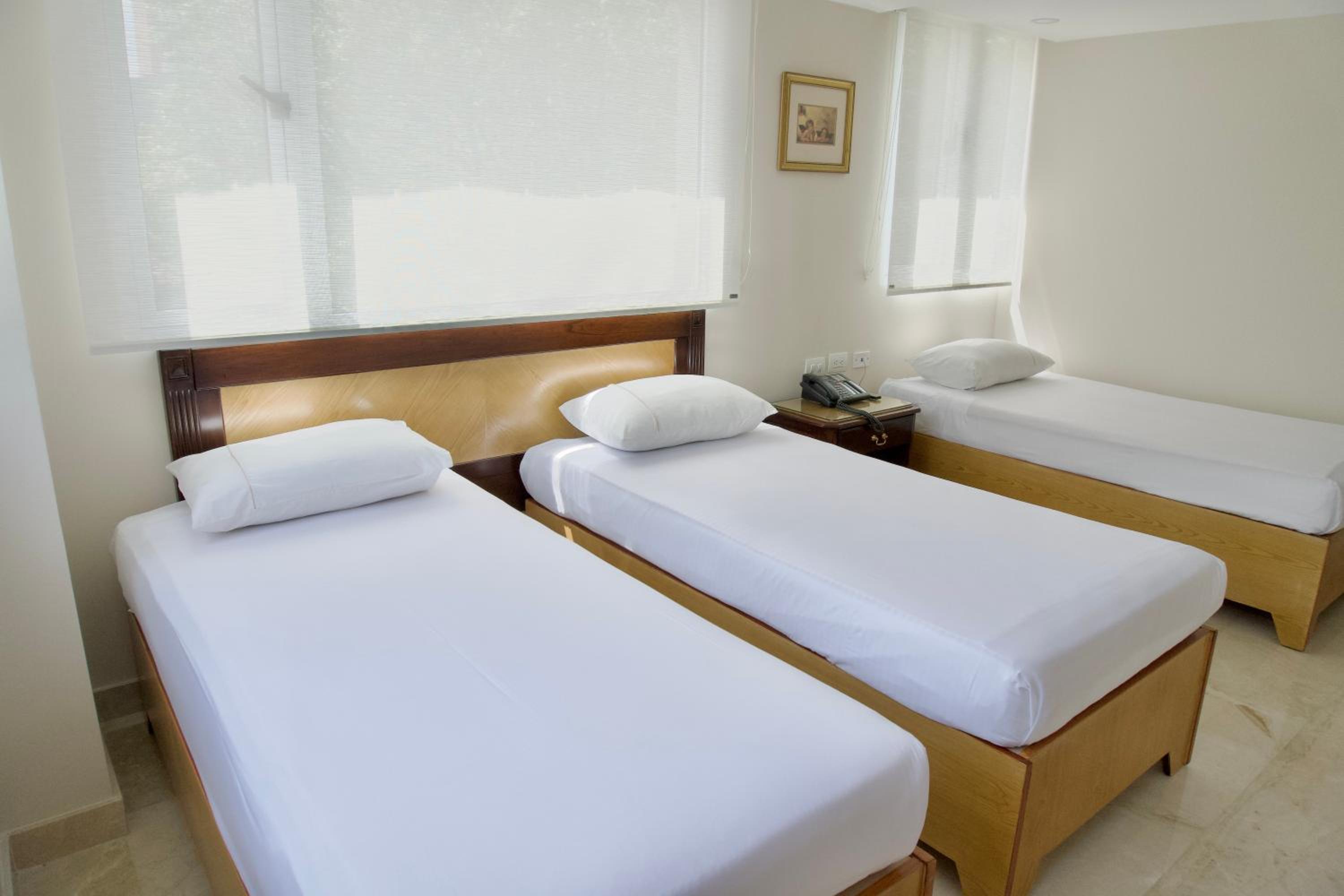 Double or Twin Room - Photo 6