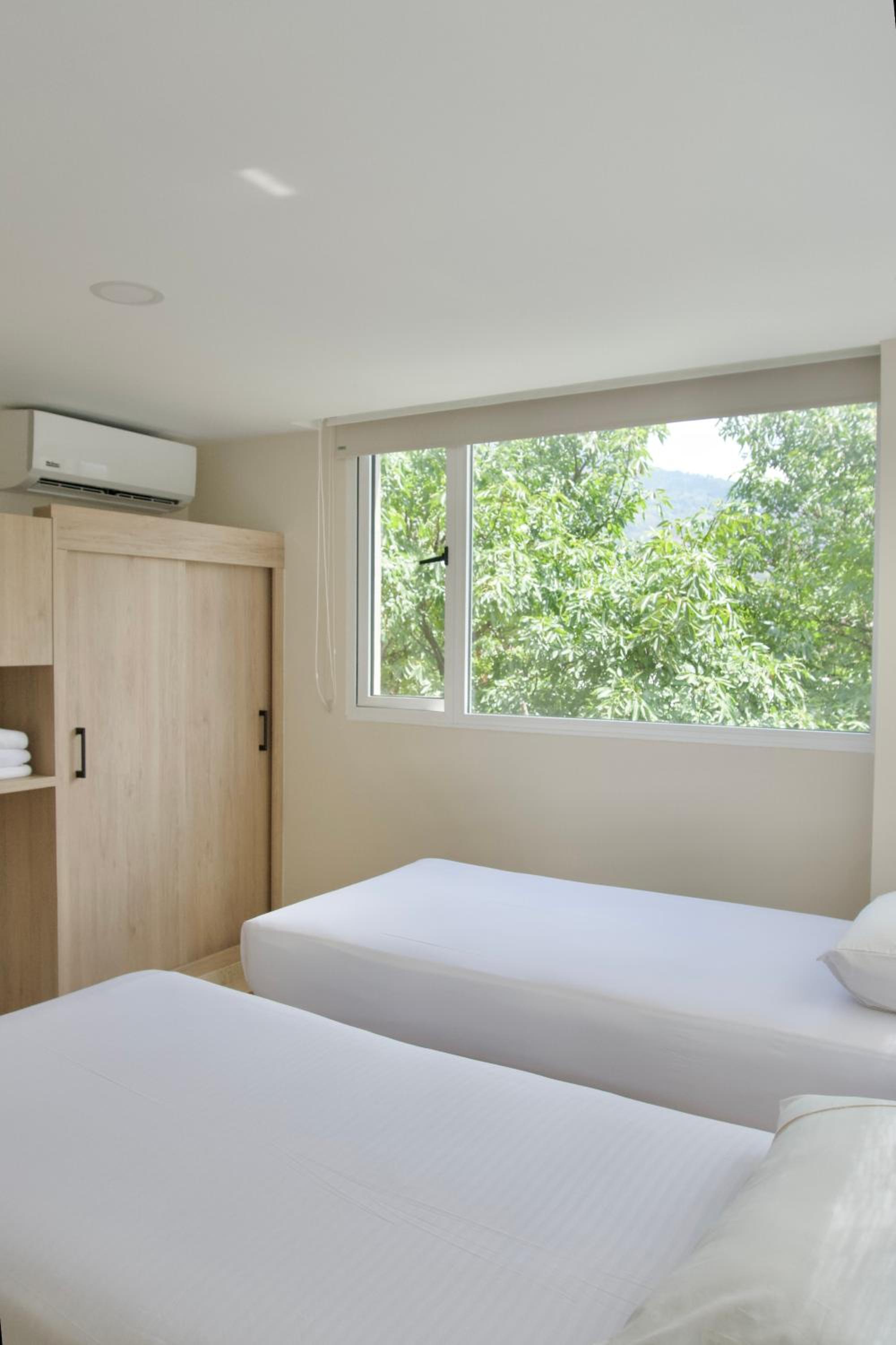 Double or Twin Room - Photo 11