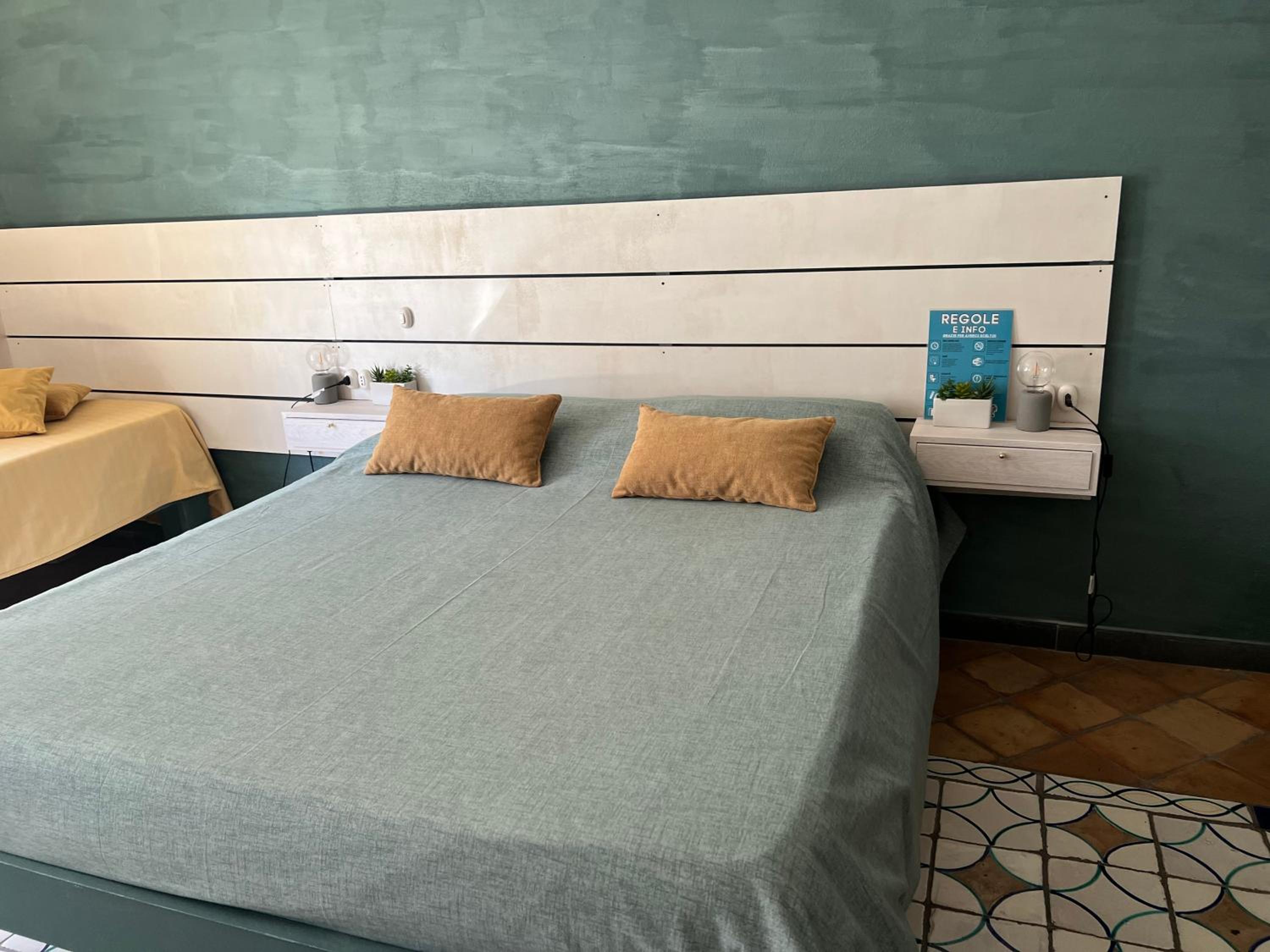 Triple Room with Private Bathroom photo 3