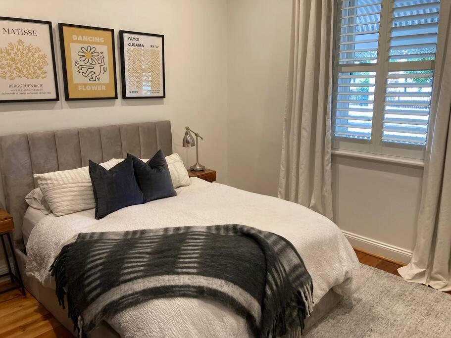 Two-Bedroom House photo 3