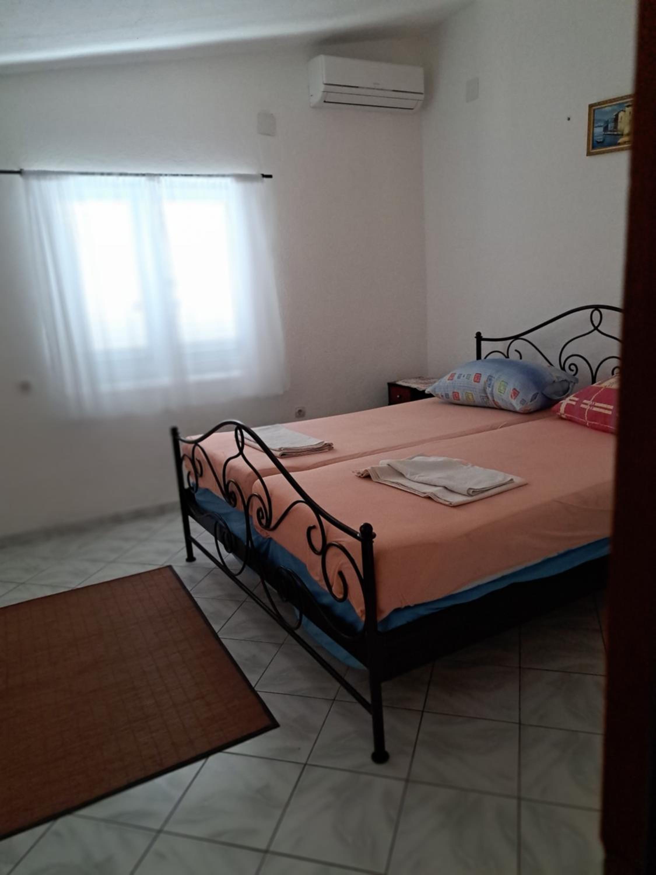 Apartment with Balcony photo 3