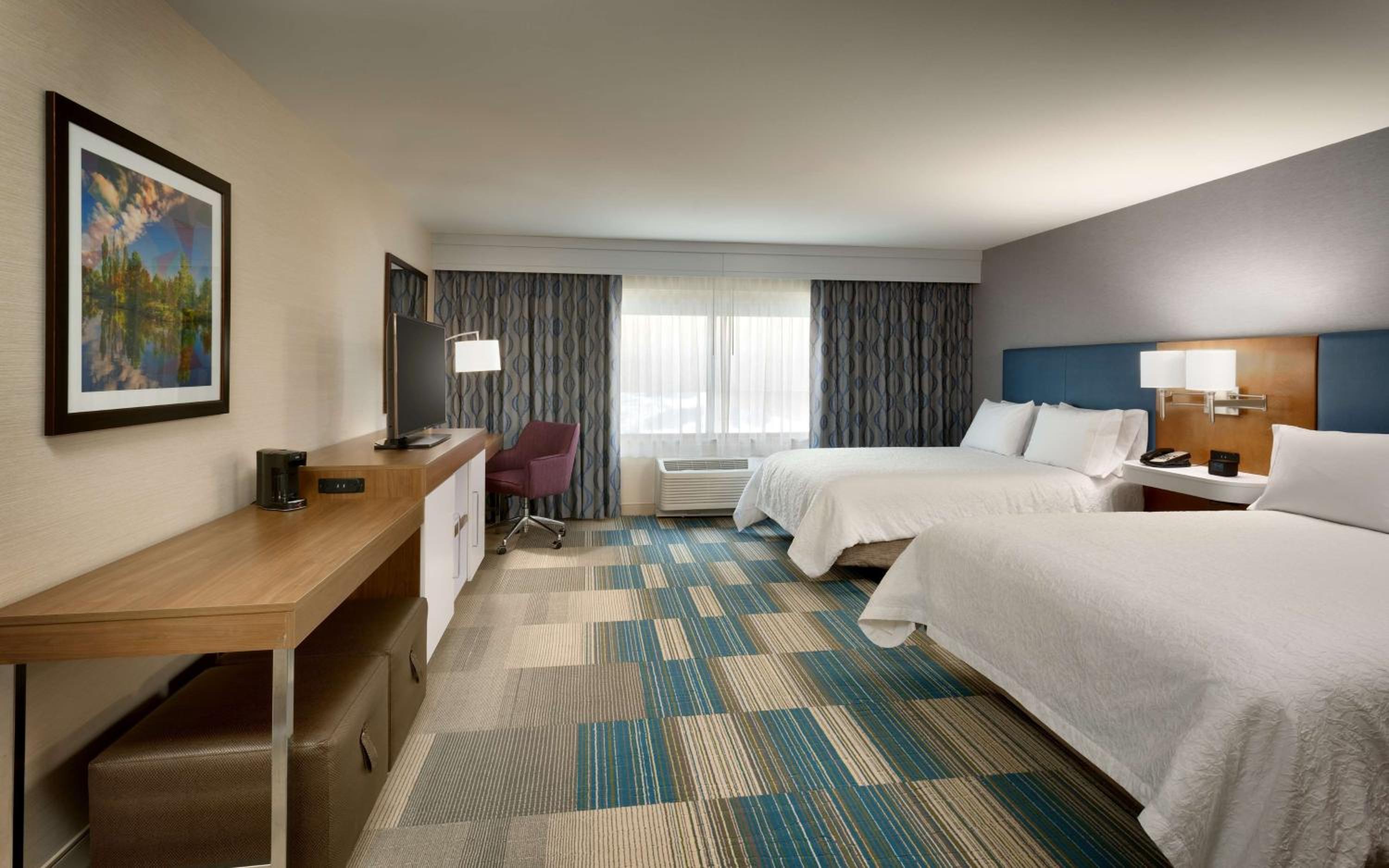 Queen Room with Two Queen Beds - Hearing Access/Non-Smoking - Photo 1