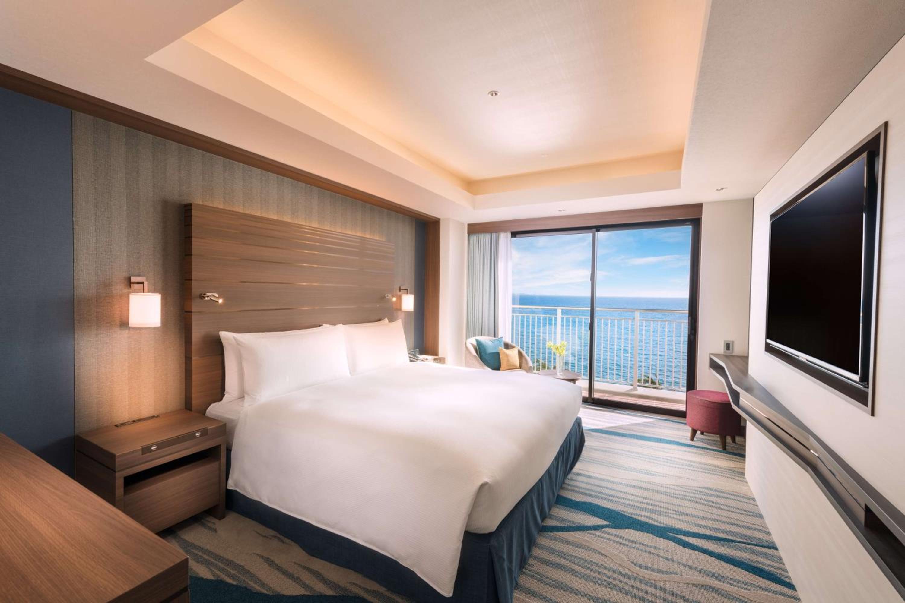 One-Bedroom King Suite with Balcony and Ocean View