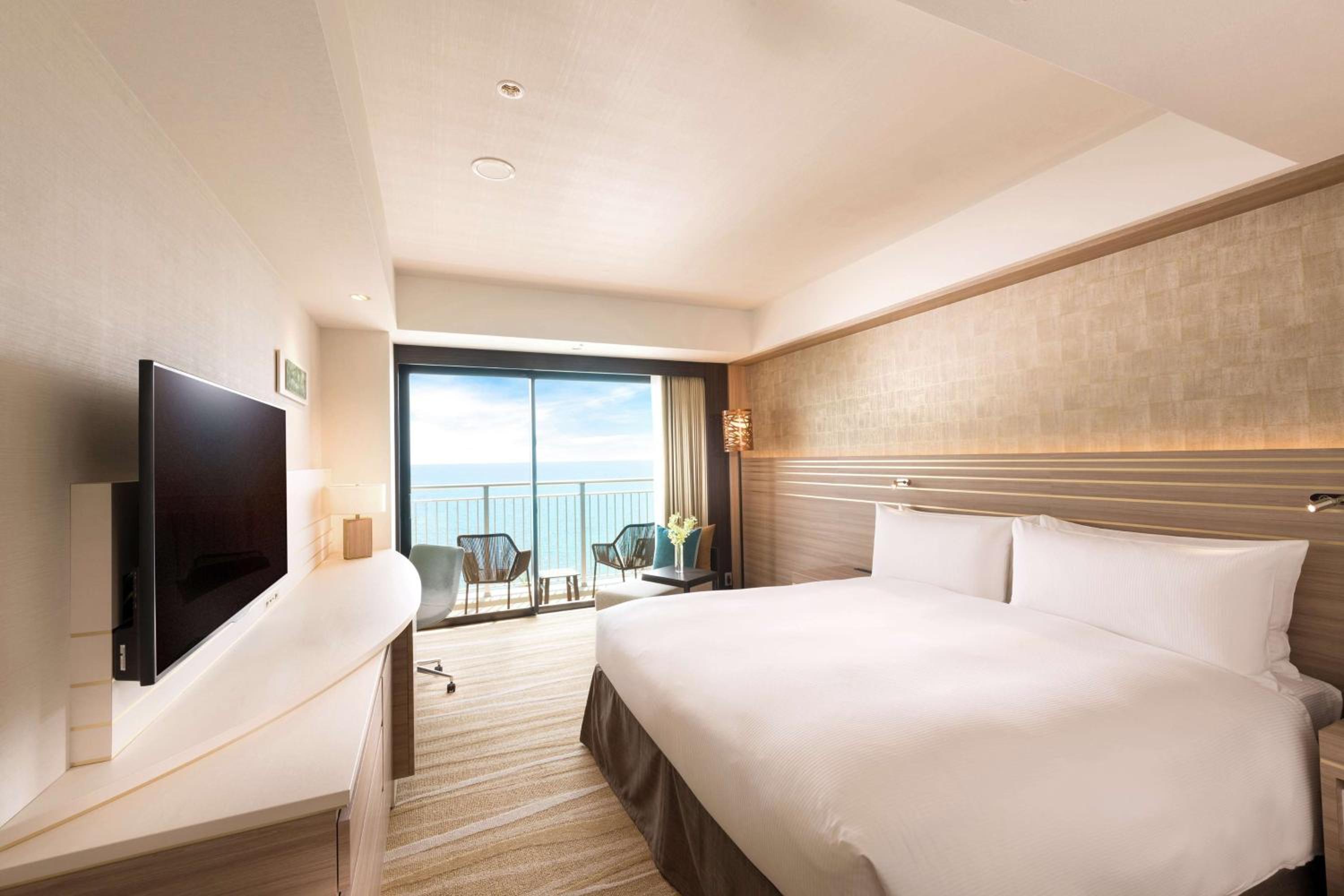 King Room with Balcony and Ocean View