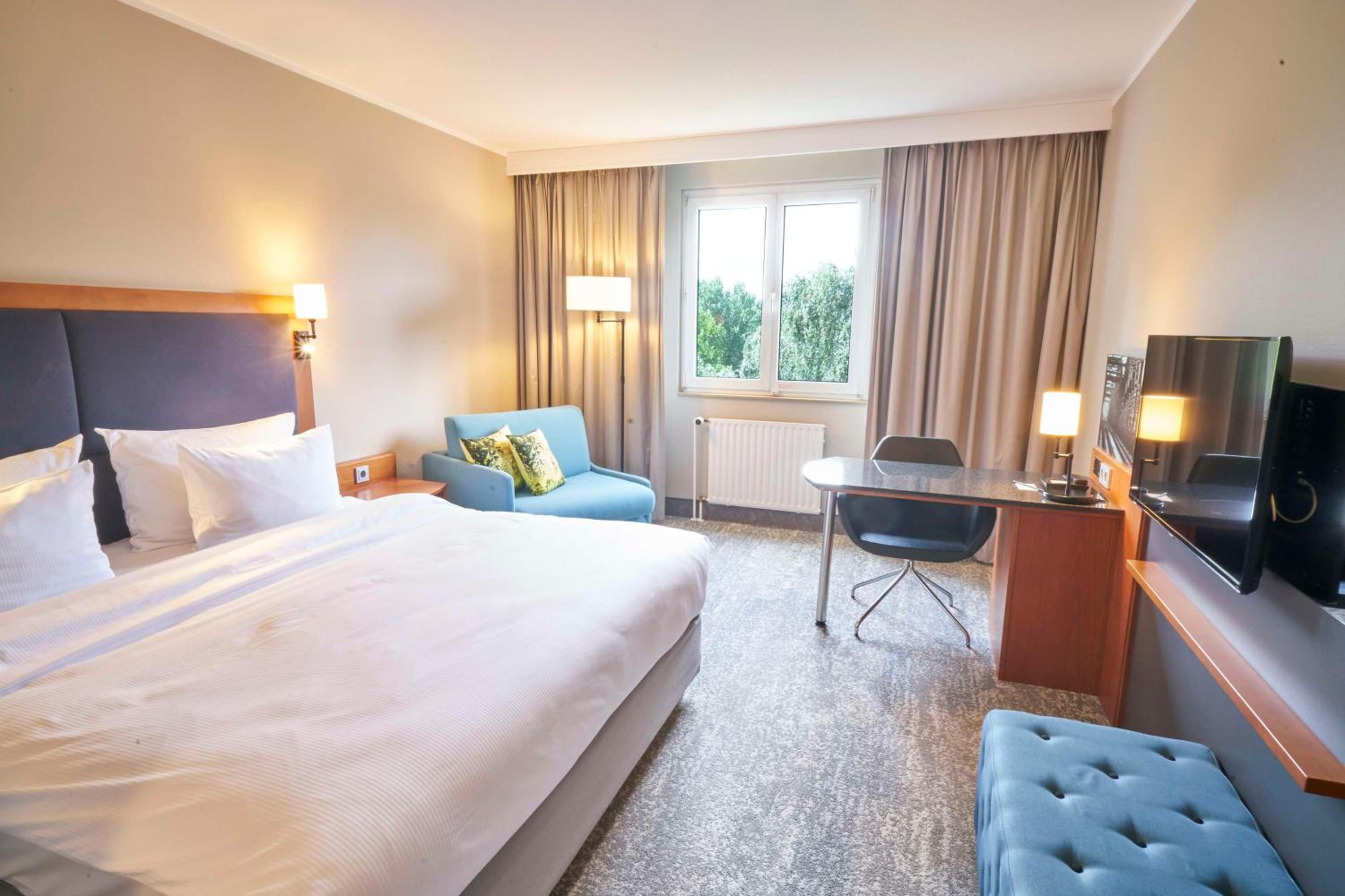 Superior Room with Park View - Photo 1
