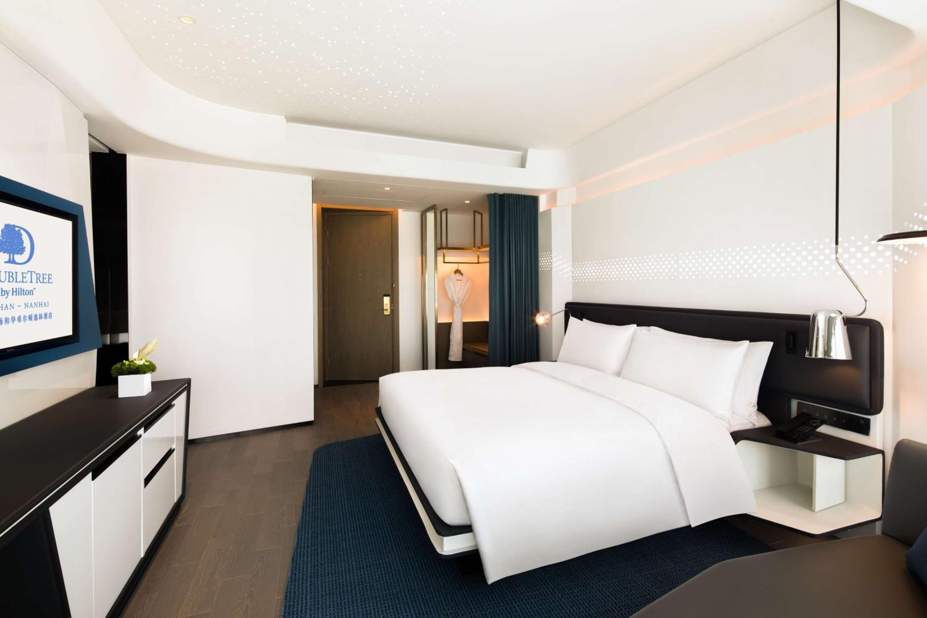 Accessible Room - Photo 4