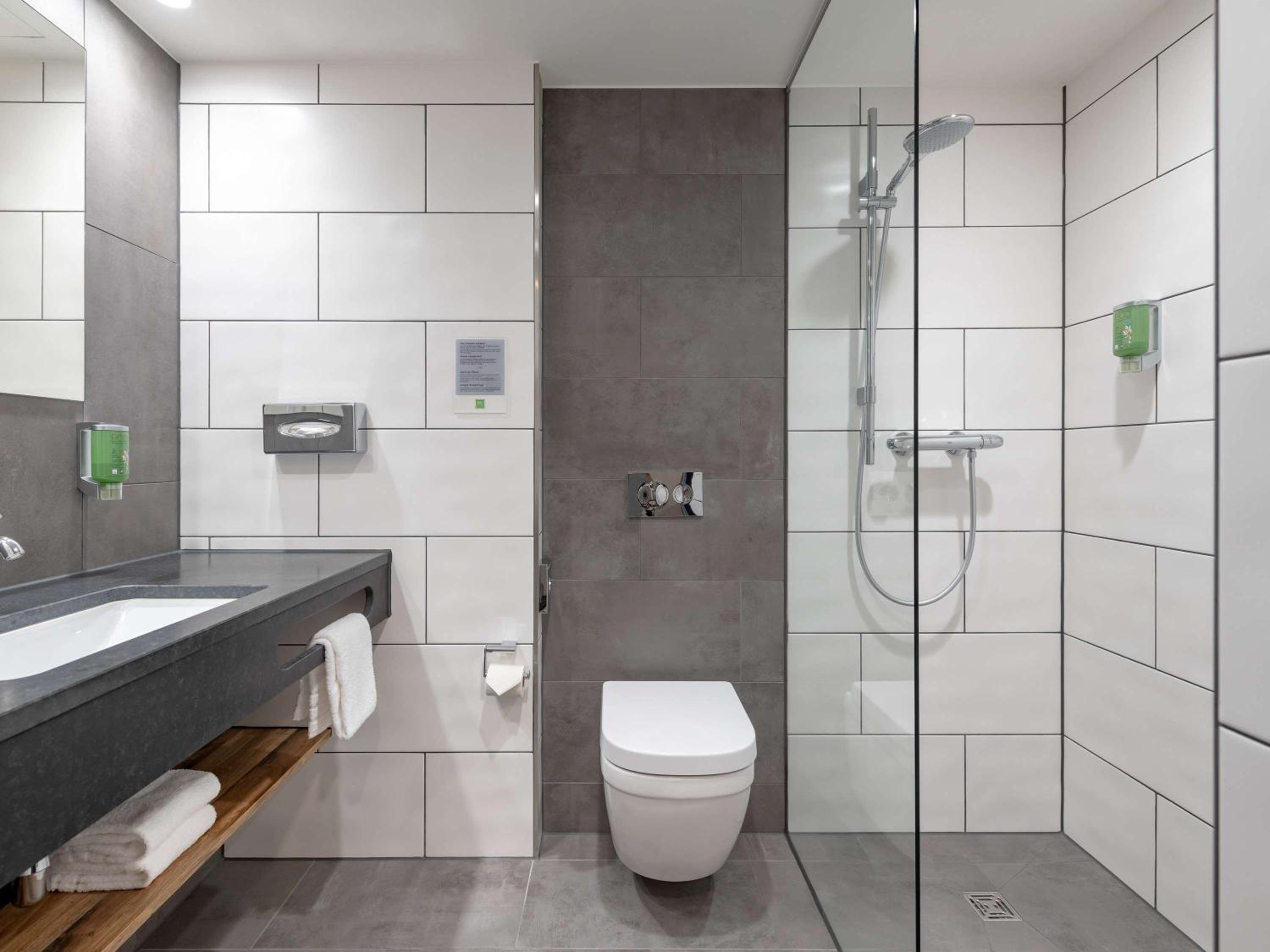 Modern Comfort Double Room - Photo 8