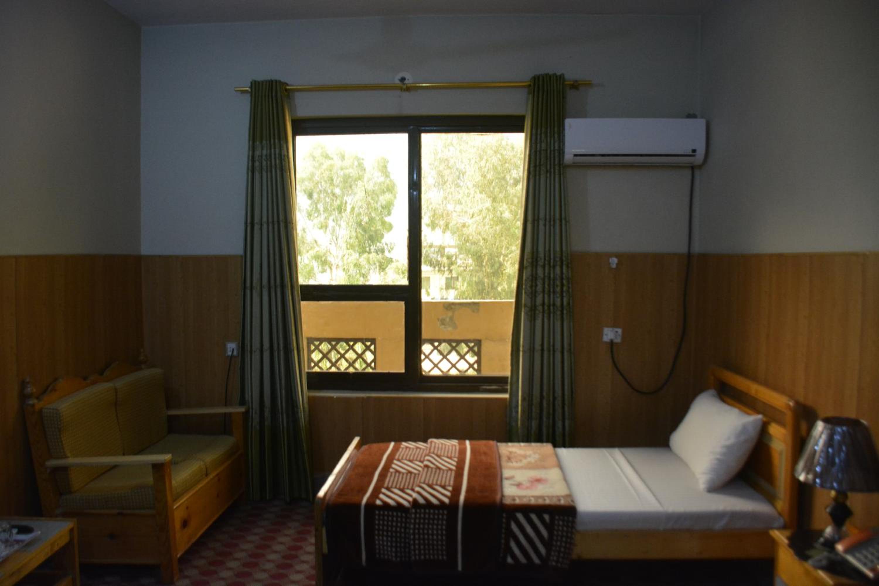 Deluxe Triple Room photo 1