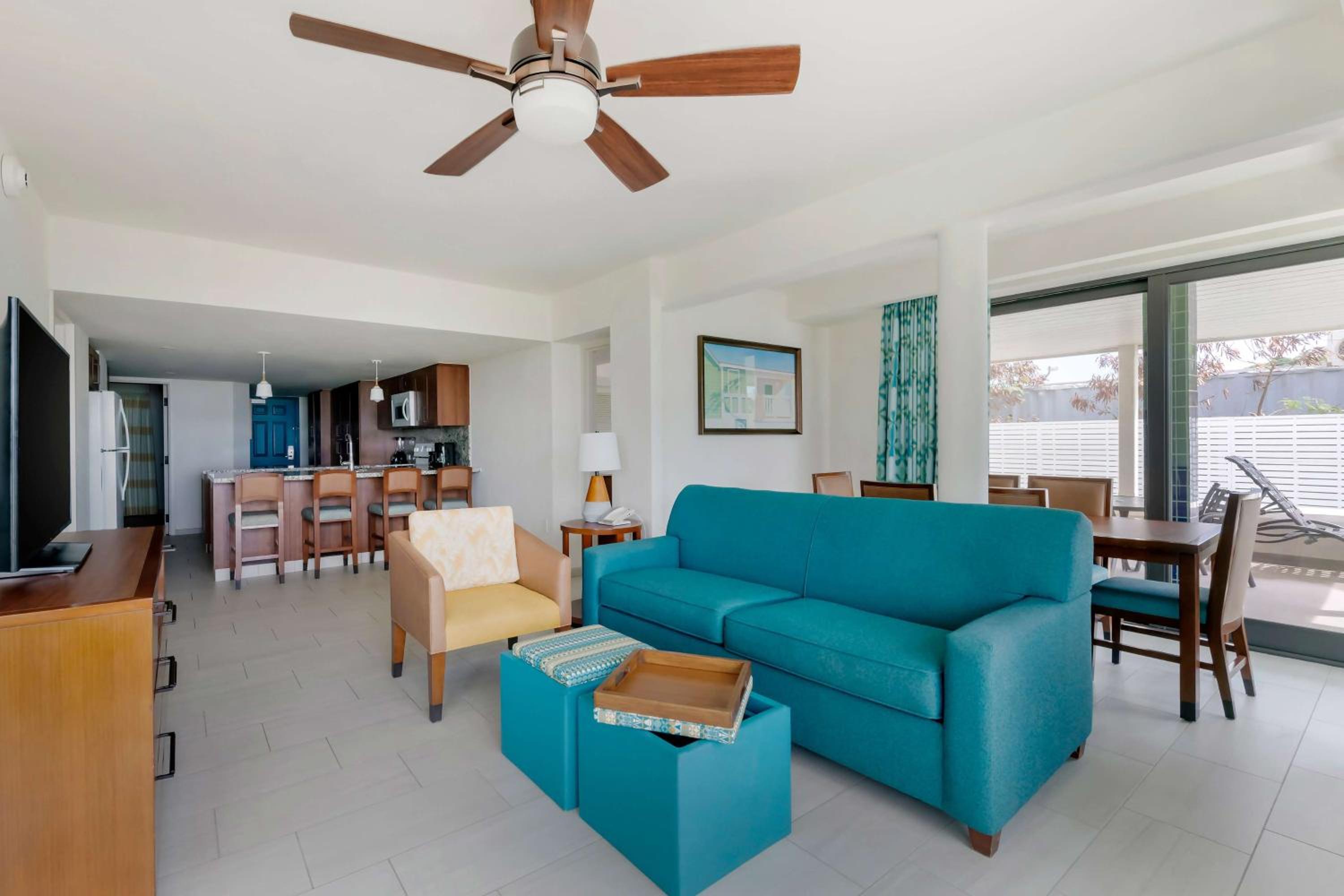 Three-Bedroom King Room with Ocean View