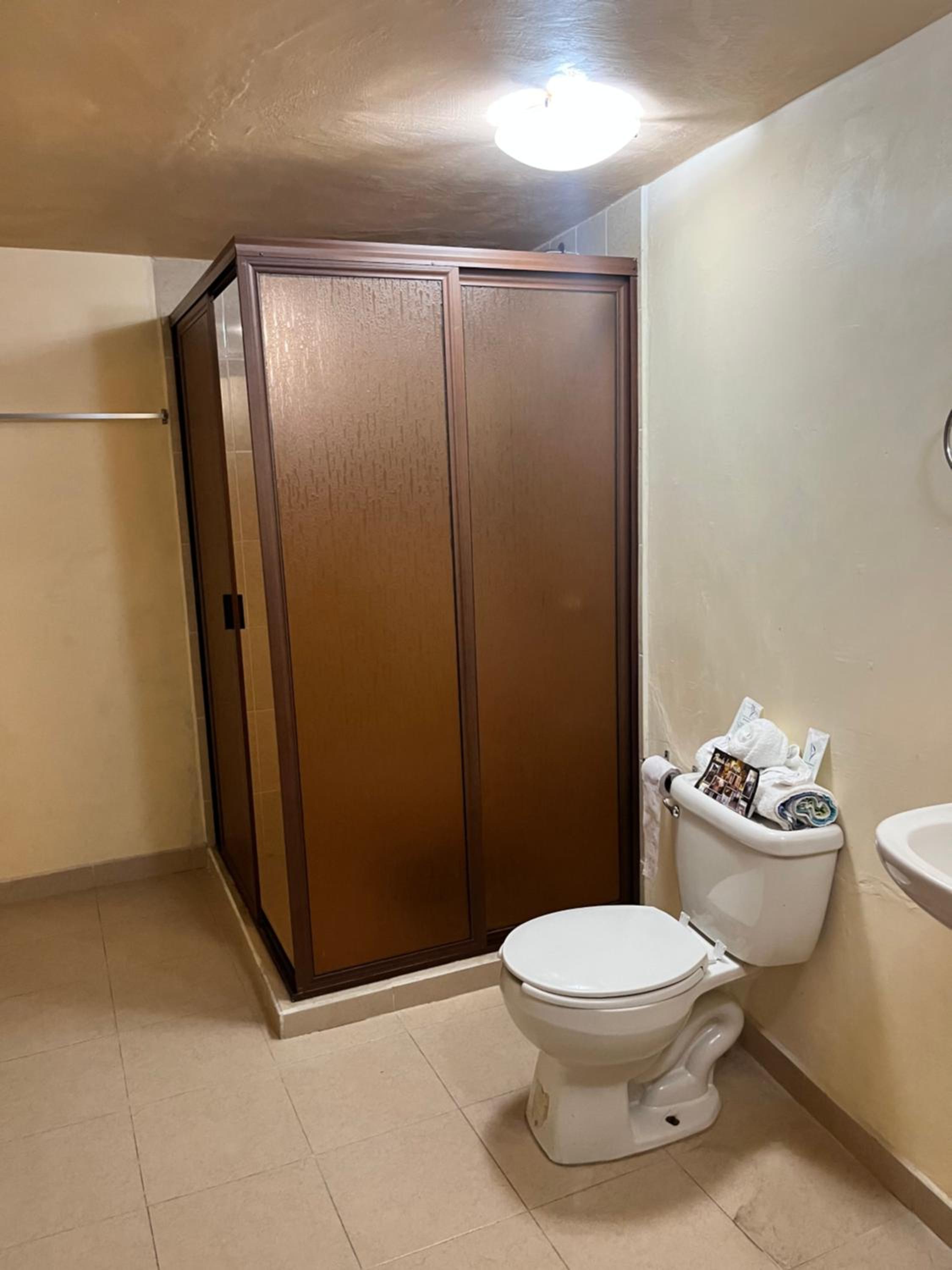 Basic Triple Room photo 3