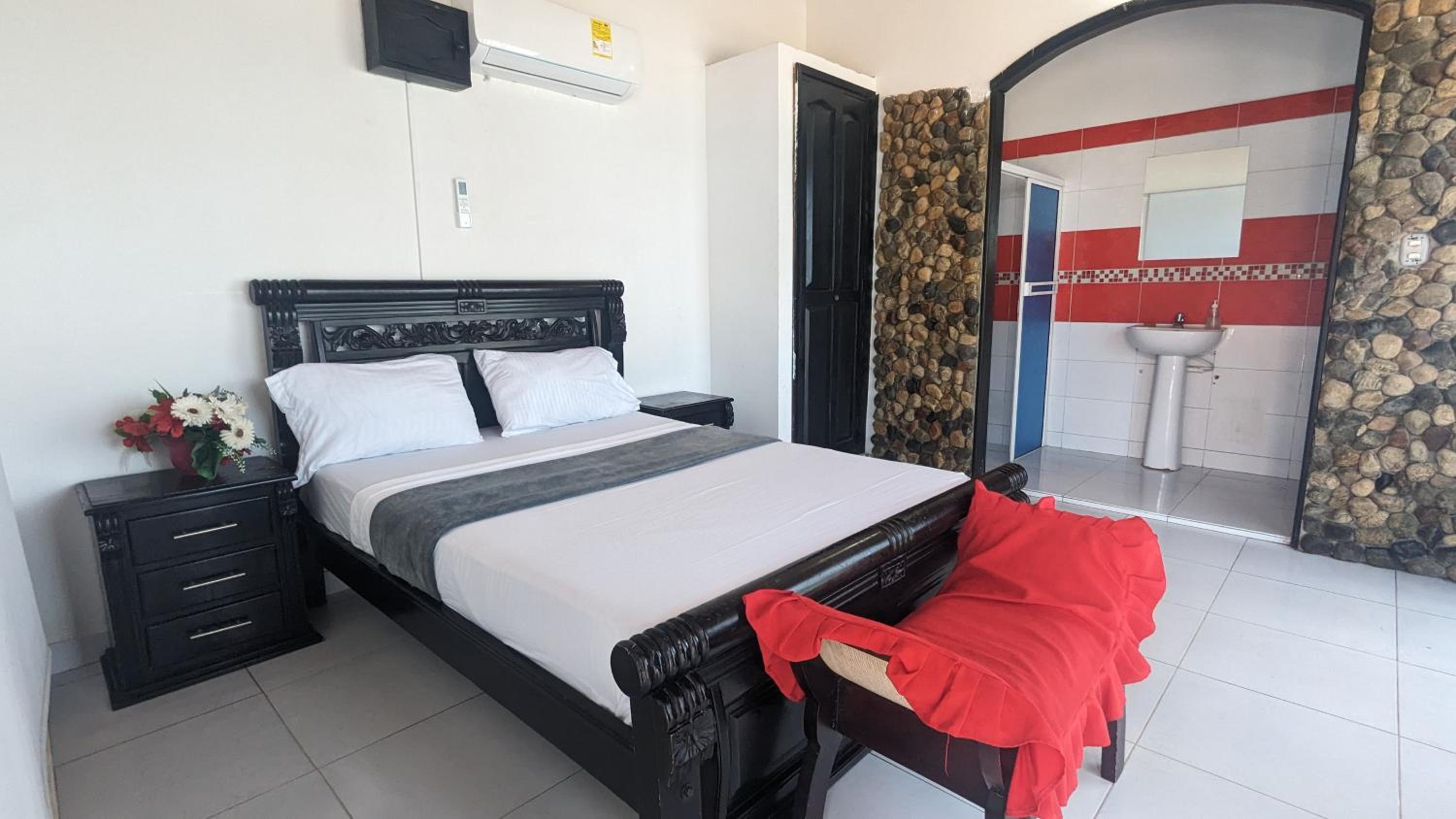 Deluxe Double Room With Sea View photo 2