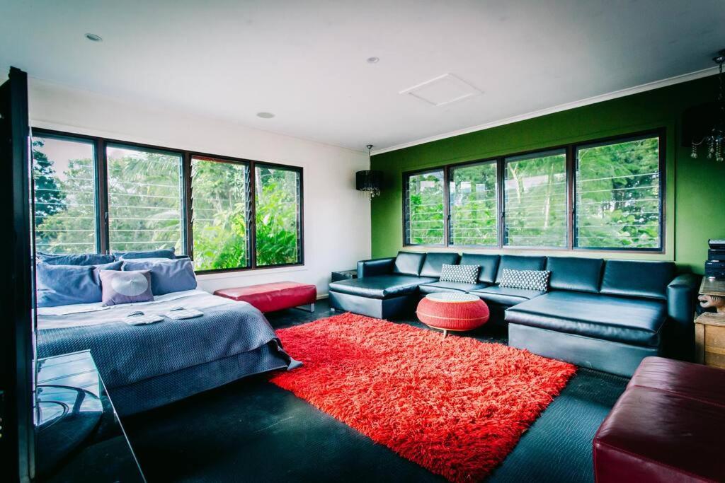 Four-Bedroom House photo 1