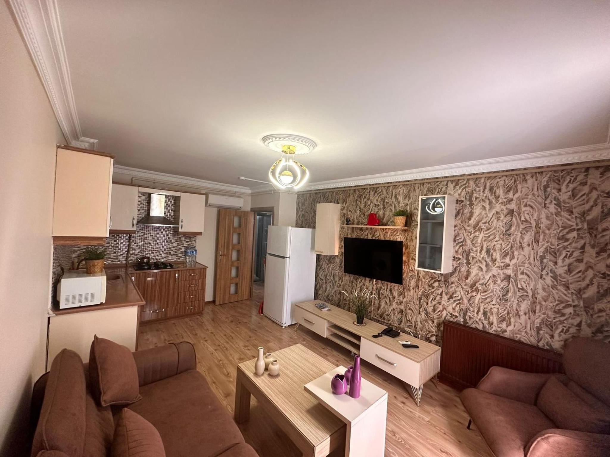 Superior King Suite photo 1