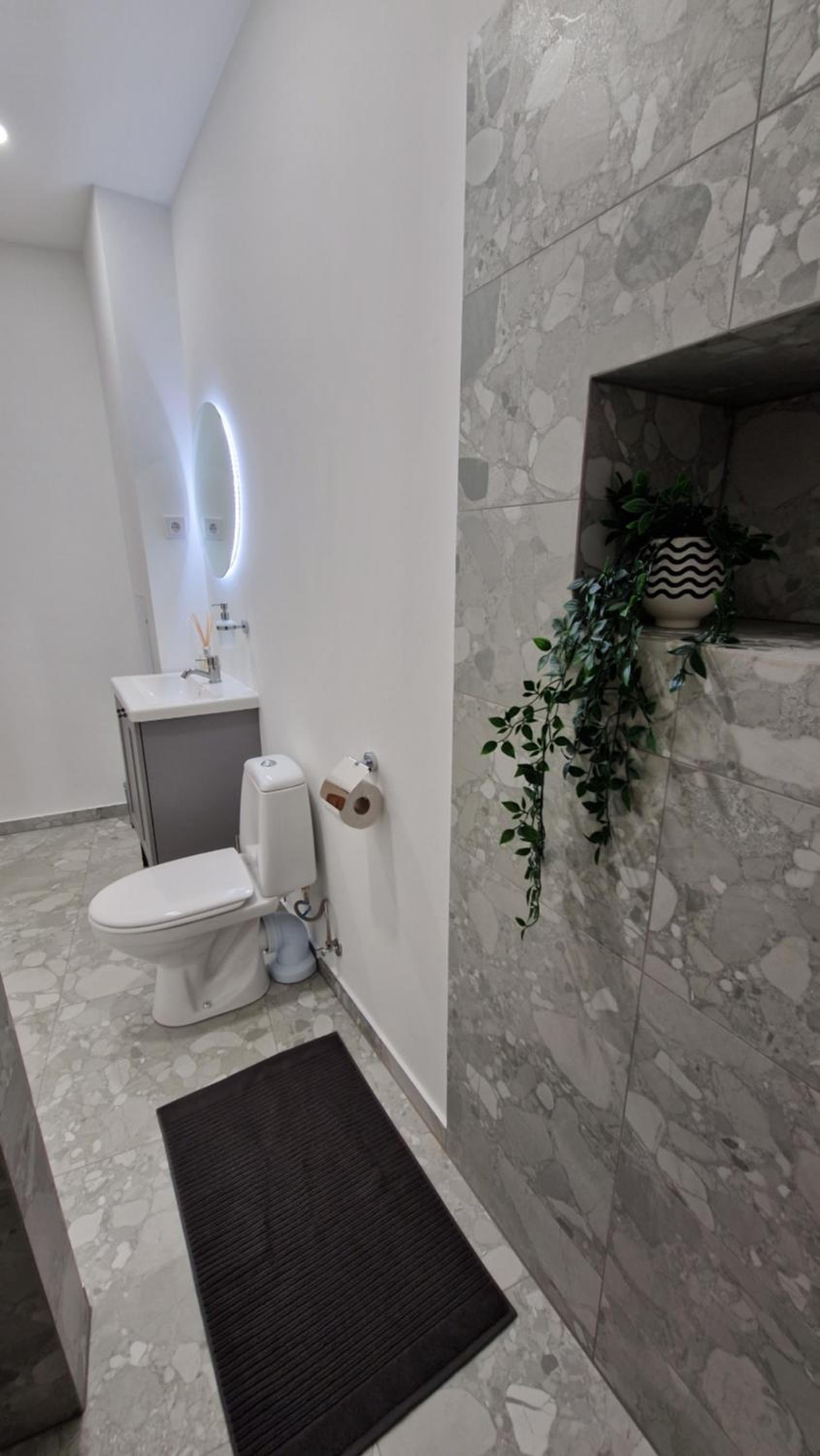 Superior Quadruple Room - Photo 7