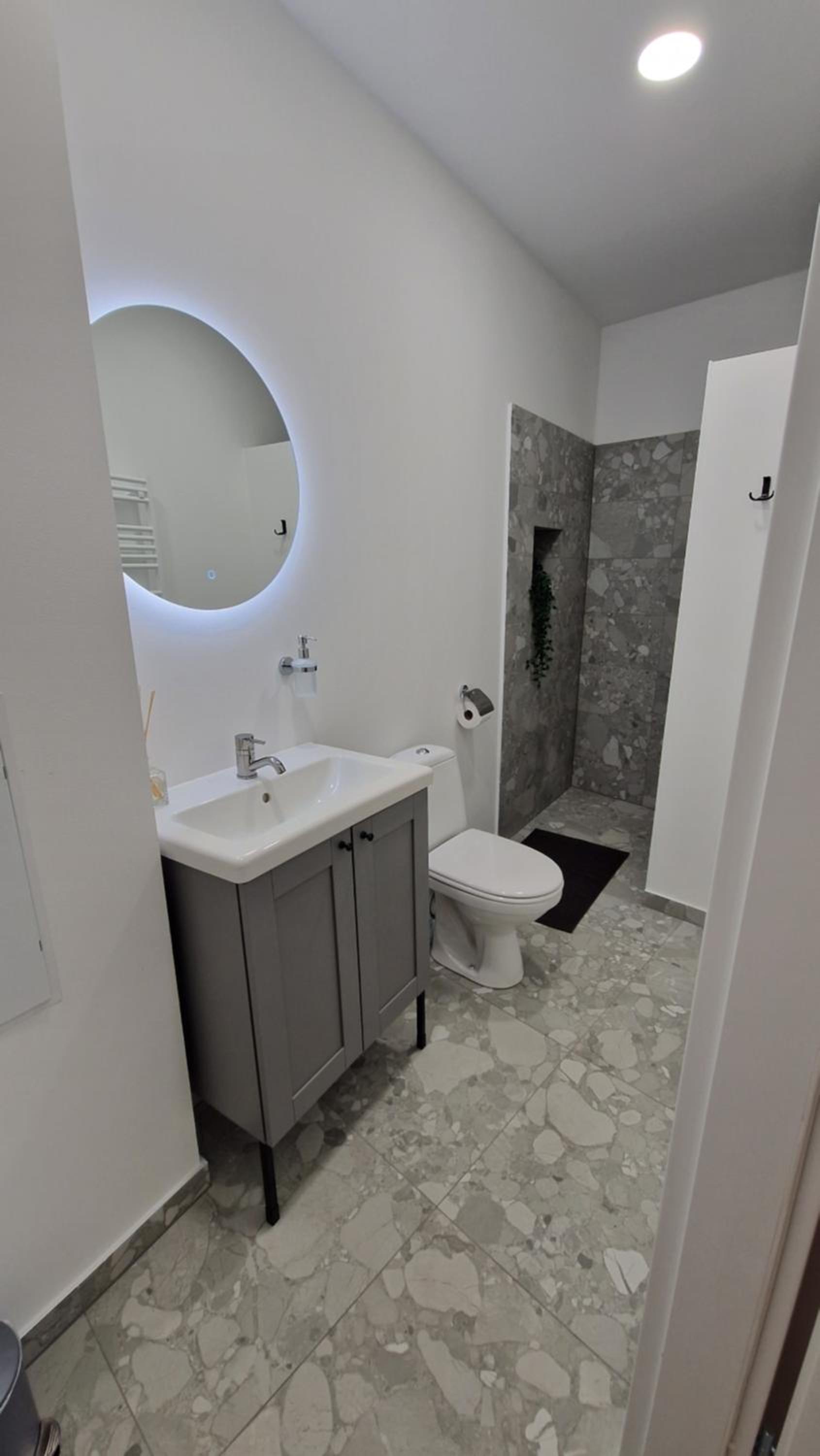 Superior Quadruple Room - Photo 2