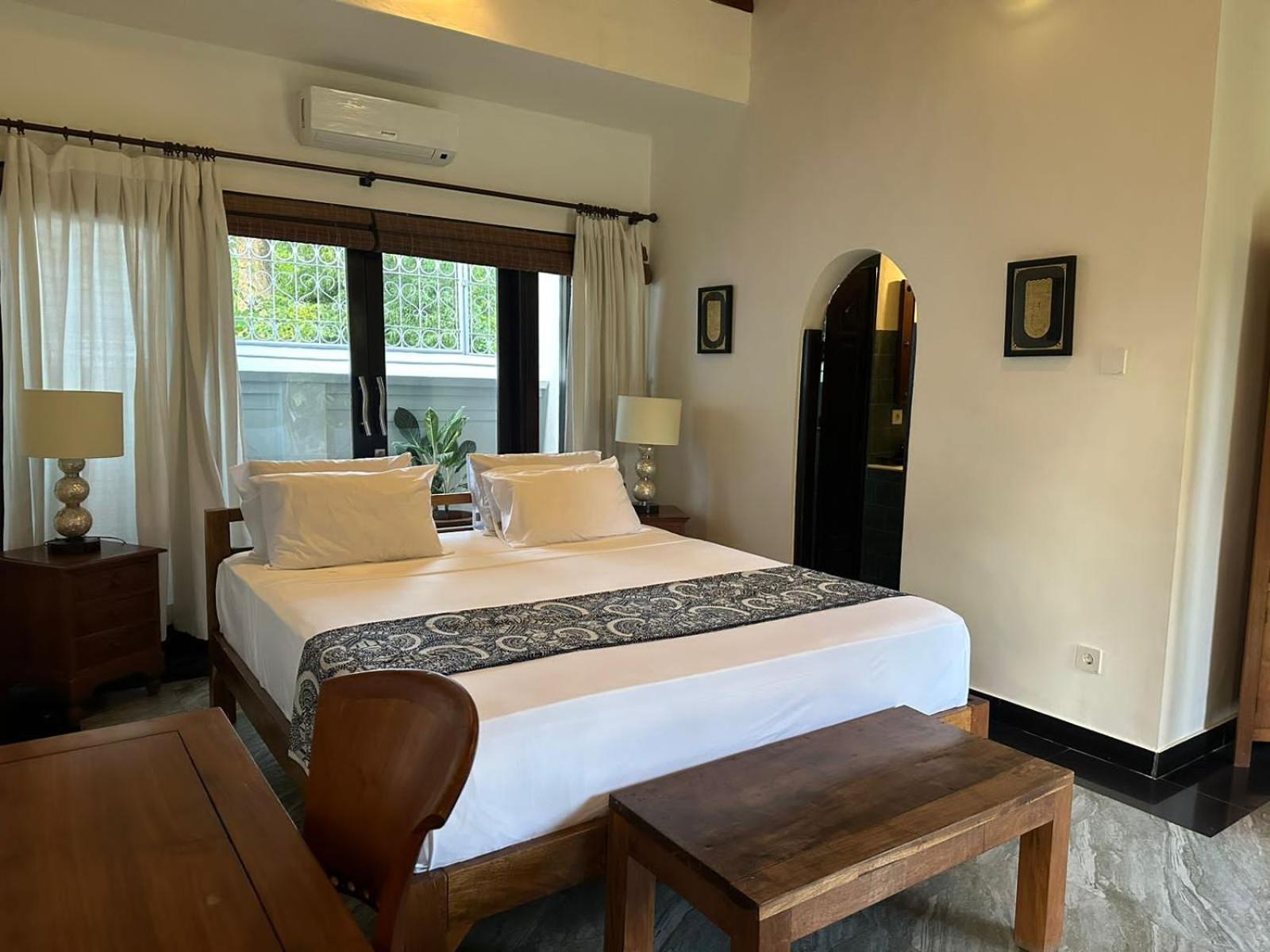 King Room with Garden View