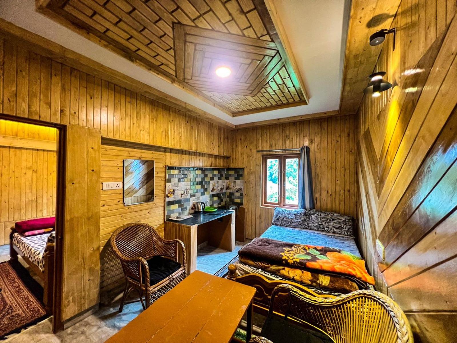 Economy Double Room