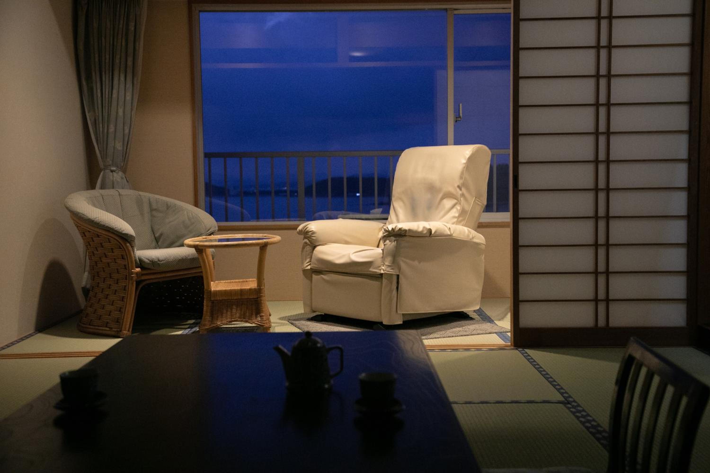 Japanese-Style Room