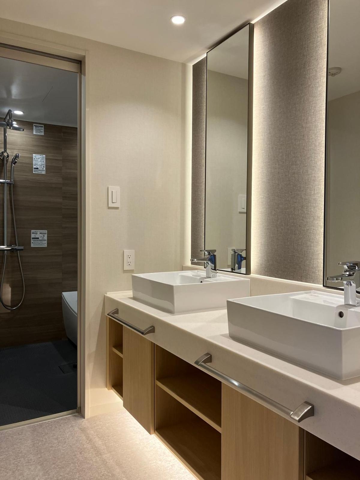 Quadruple Room - Non-Smoking - Photo 4